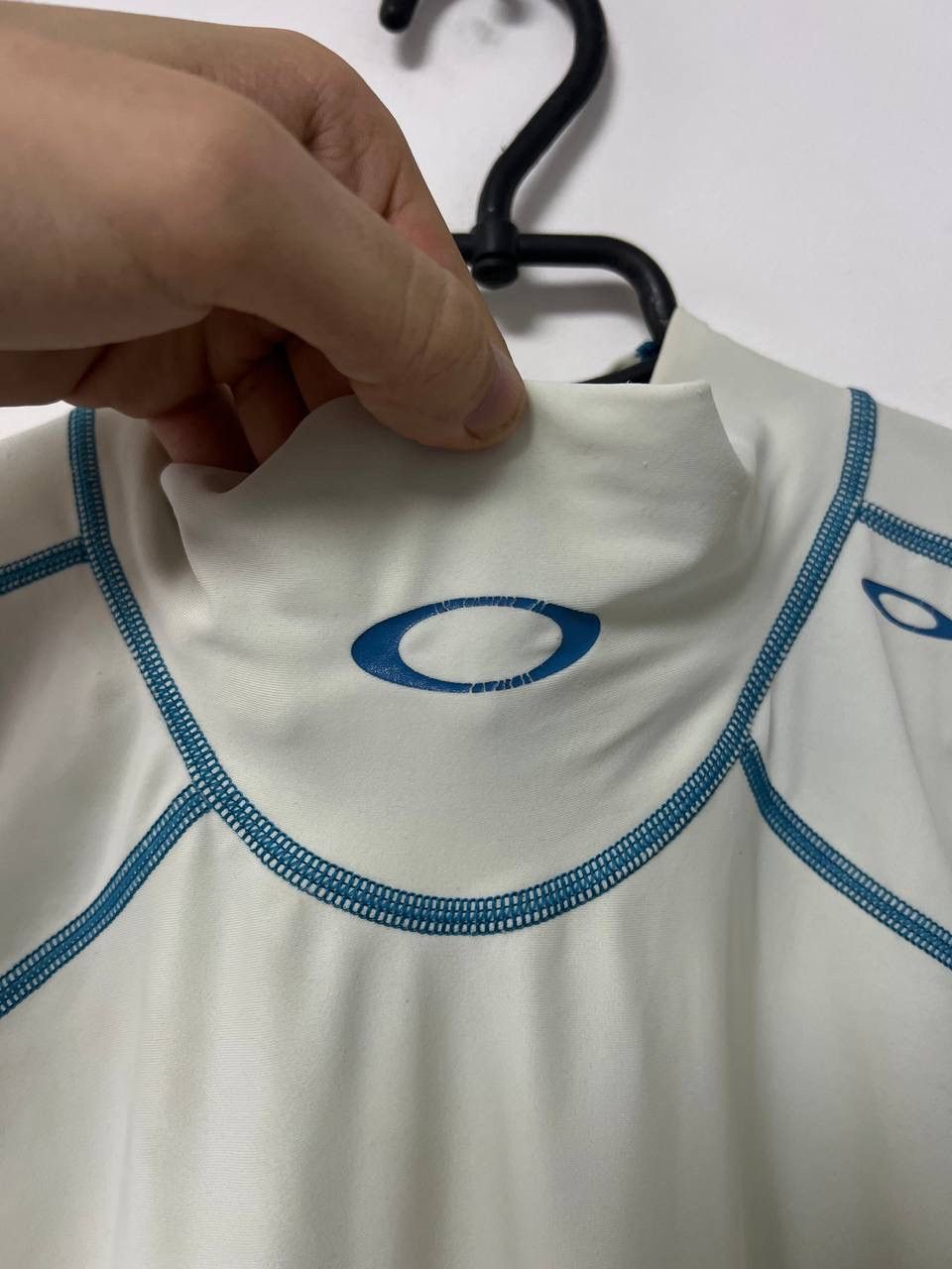 Other Vintage Oakley Compression Shirt Swim Run Athletic sz 2XL Size US XXL / EU 58 / 5 - 15 Thumbnail
