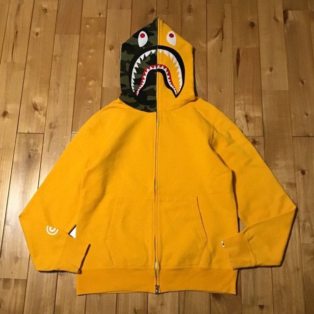 Bape BAPE camo Shark full zip hoodie orange a bathing ape Size US M / EU 48-50 / 2 - 1 Thumbnail