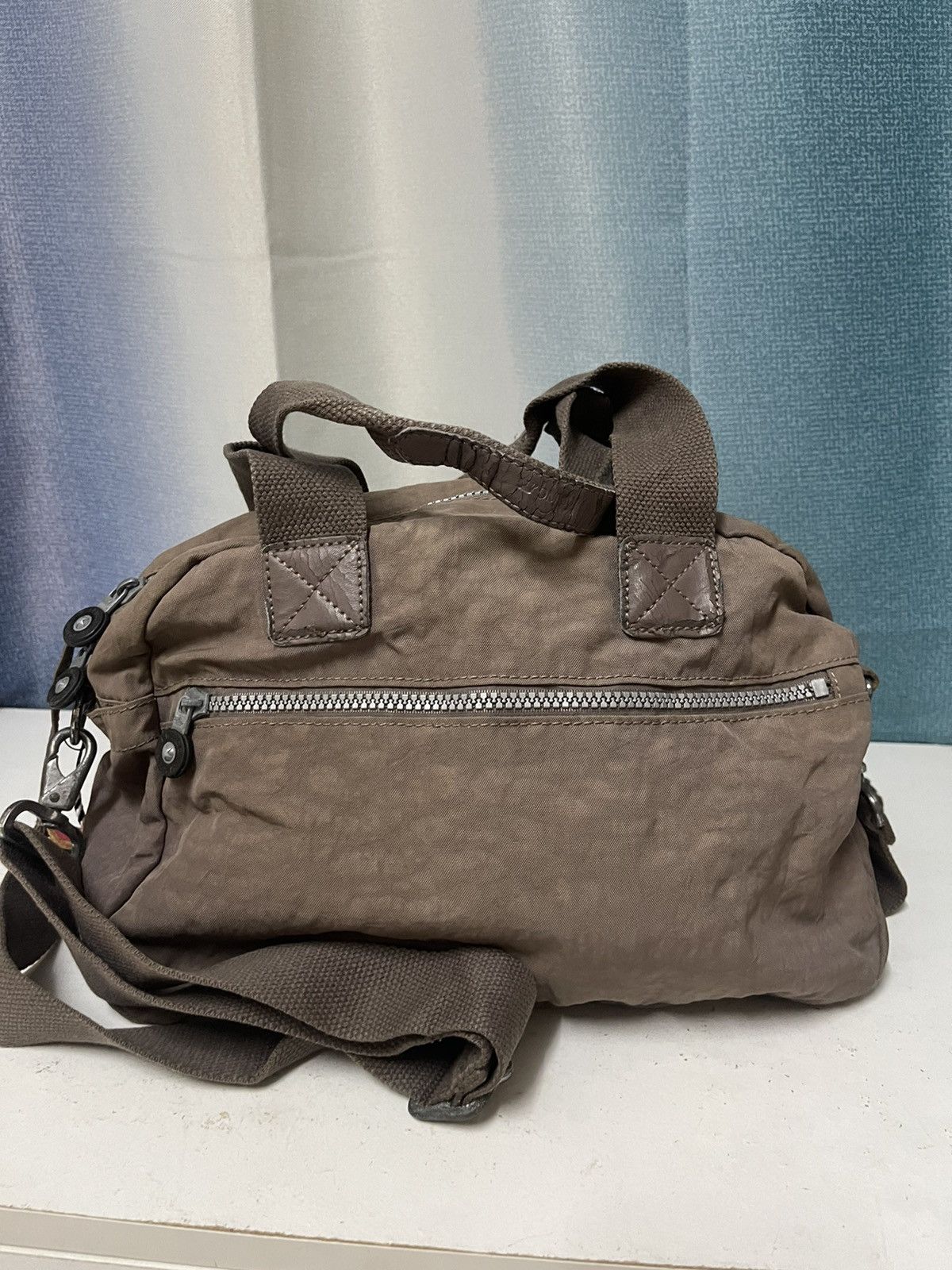 Japanese Brand 🦧KIPLING SLING BAG MULTIPOCKET UTILITIES BAPE Size ONE SIZE - 4 Thumbnail