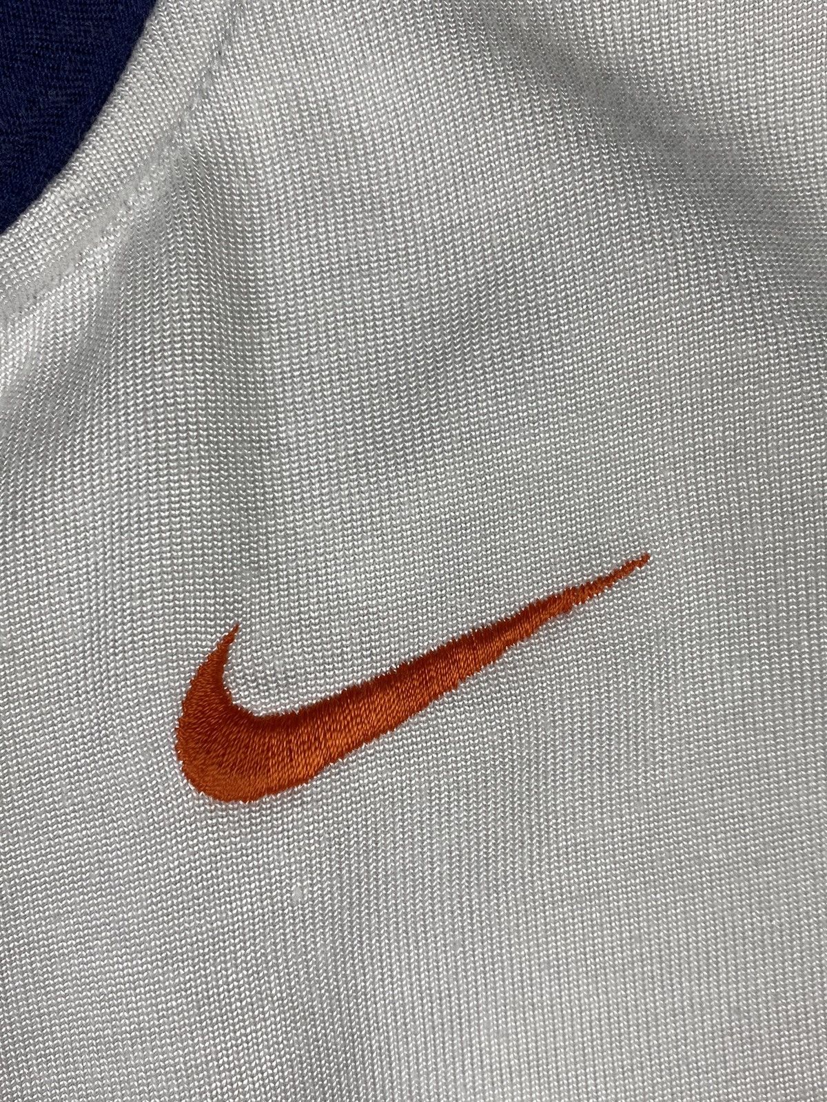 Nike × Vintage Vintage Nike NBA Big Logo Zip Tee T Shirts Size US M / EU 48-50 / 2 - 6 Thumbnail