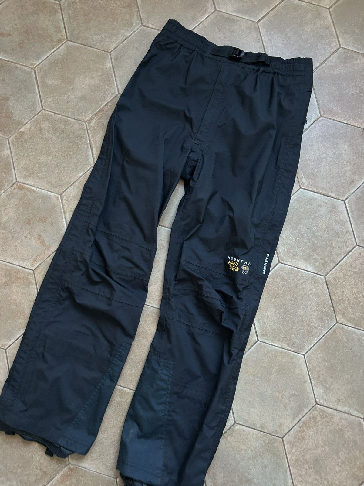 Mountain Hardwear Mountain Hardwear Gore-Tex xcr Ski Snowboard Pants Size US 34 / EU 50 - 1 Thumbnail