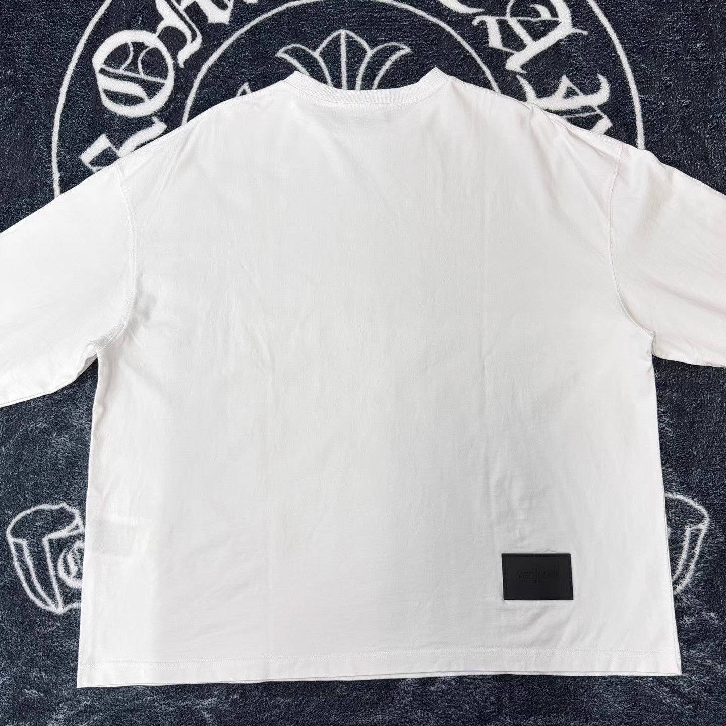 WE11DONE WE11DONE White Neon Slogan Long Sleeve Q10 Size US M / EU 48-50 / 2 - 3 Thumbnail
