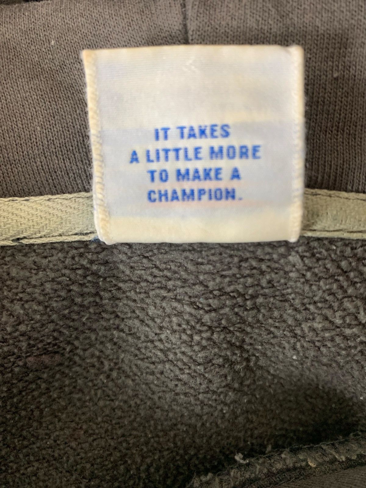 Champion Vintage Champion Clothing Blizzak StreetWear Hoodies Size US L / EU 52-54 / 3 - 10 Thumbnail