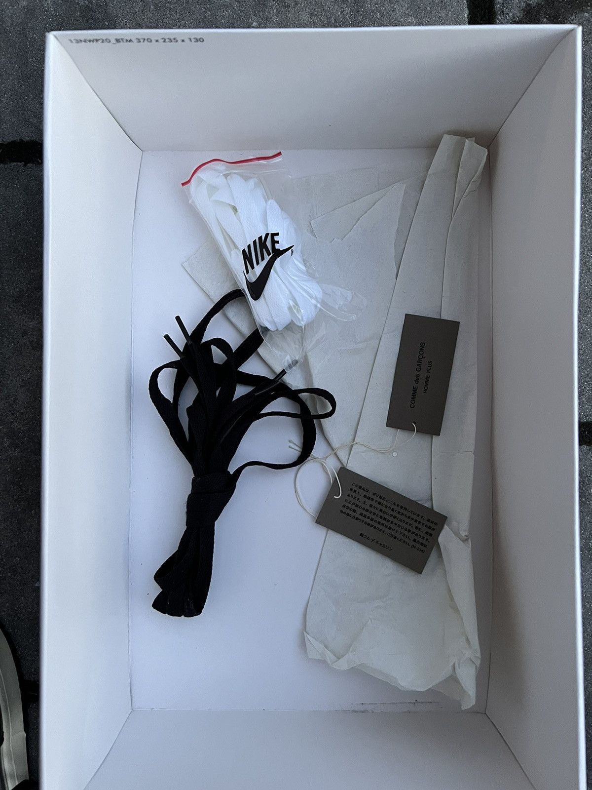 Comme des Garcons × Nike CDG dunks Size US 11 / EU 44 - 9 Thumbnail