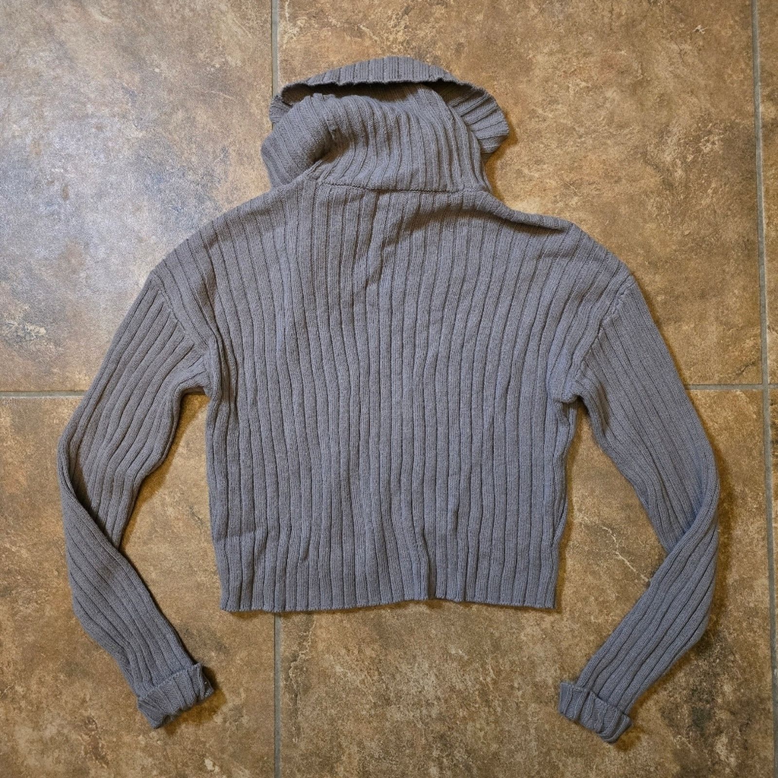 Guess Light Chocolate Cropped | GUESS | Cowl Neck Sweater Size S / US 4 / IT 40 - 2 Thumbnail