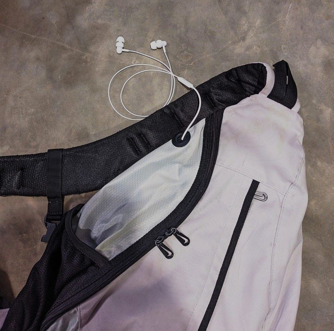 Nike × Vintage ❌Nike Vintage Y2K Crossbody Size ONE SIZE - 4 Thumbnail