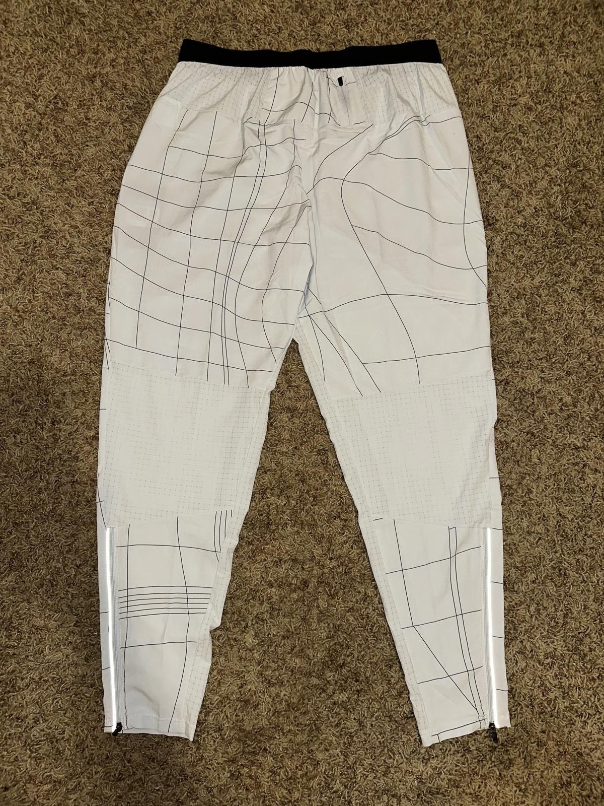 Nike Nike Chicago Marathon Dri-FIT Flex Phenom Running Pants Size US 32 / EU 48 - 8 Thumbnail