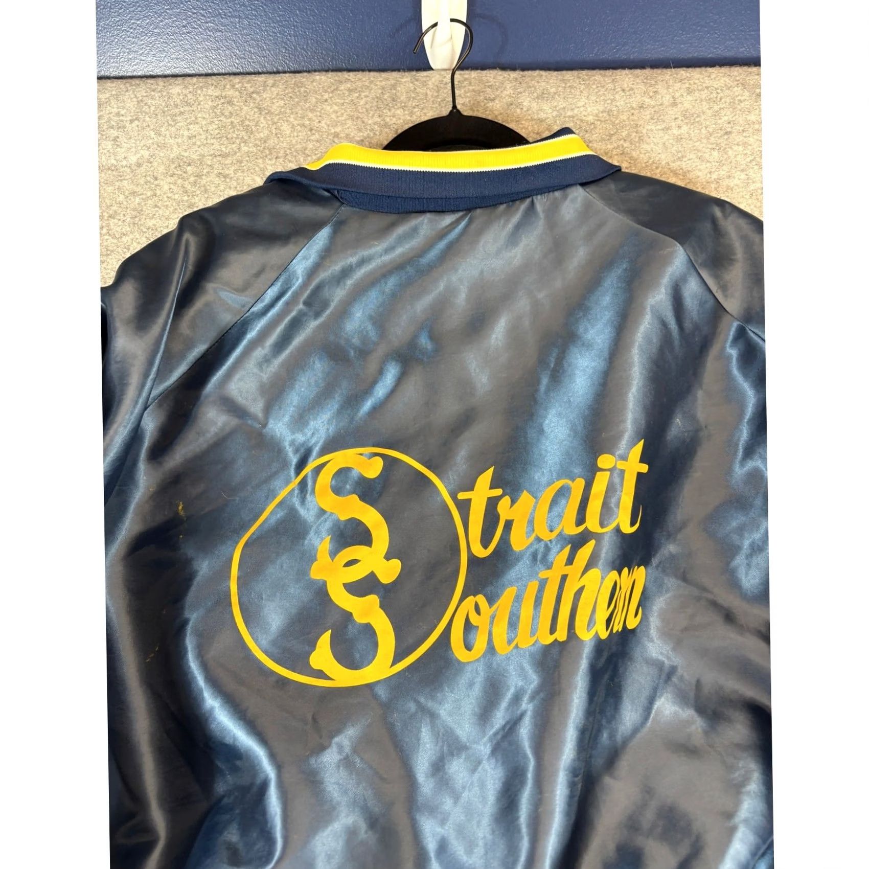 George VINTAGE George Strait Tour Satin Bomber Jacket Mens XL Blue Yellow USA Bomber Jacket Mens XL George Strait Tour Satin Blue Yellow USA Size US XL / EU 56 / 4 - 4 Thumbnail