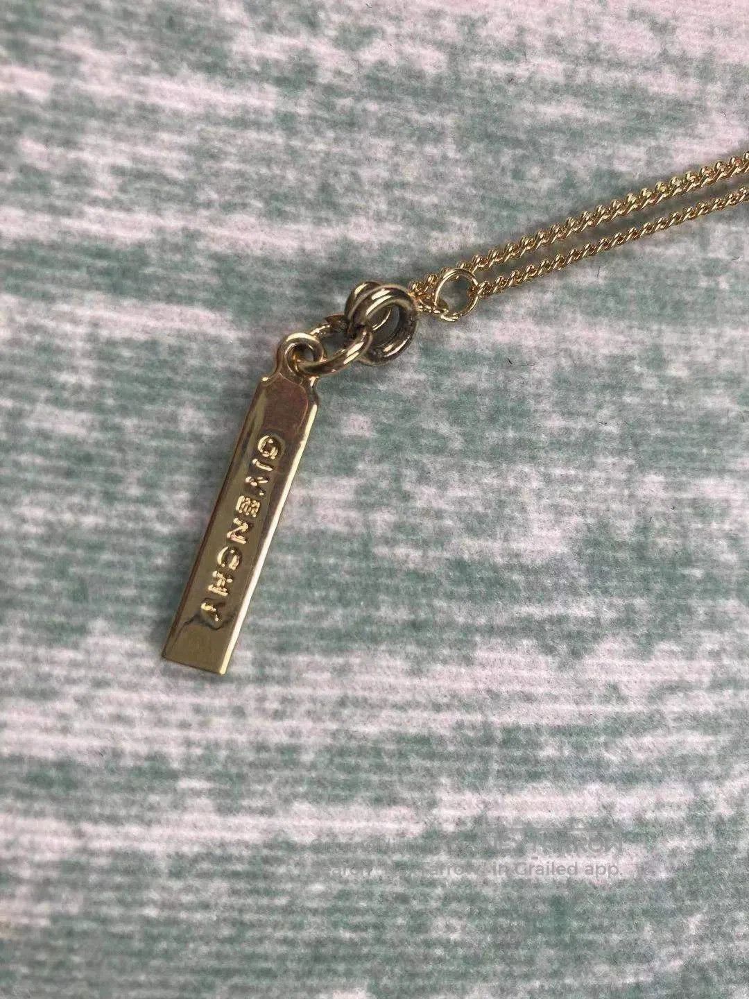 Givenchy Givenchy Limited Gold Shark Tooth Necklace. Size ONE SIZE - 3 Thumbnail
