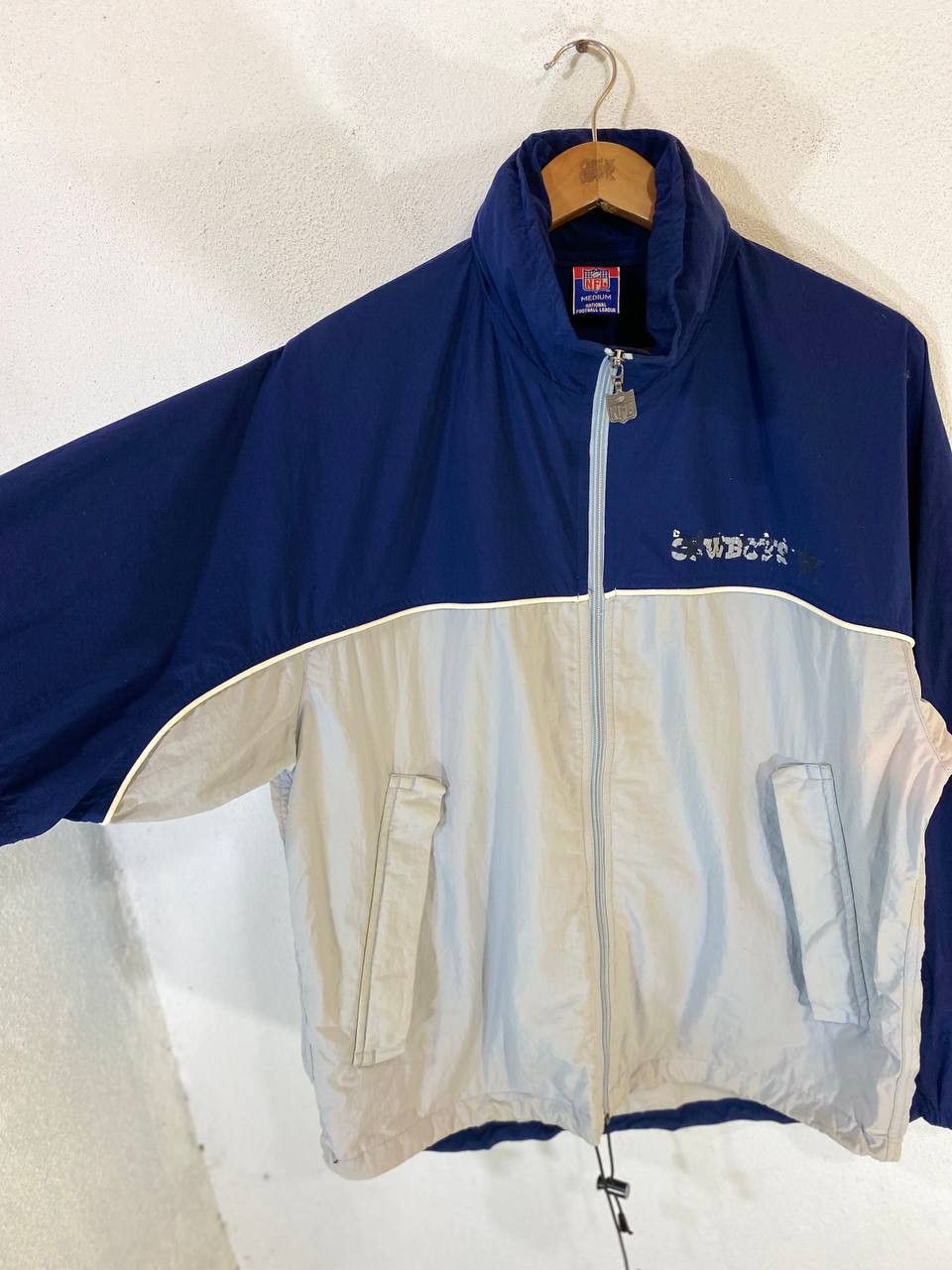 NFL vintage 90s dallas cowboys nfl light jacket Size US M / EU 48-50 / 2 - 9 Thumbnail