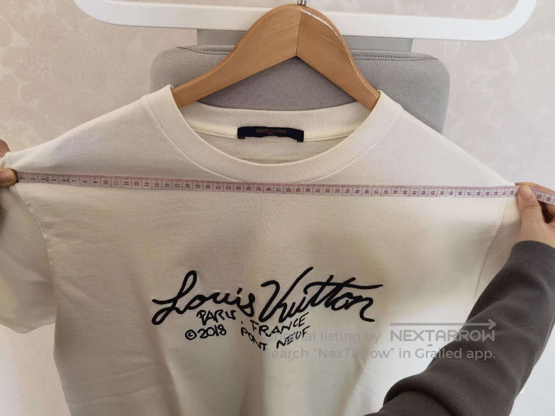 Louis Vuitton White Short. Size US L / EU 52-54 / 3 - 5 Thumbnail