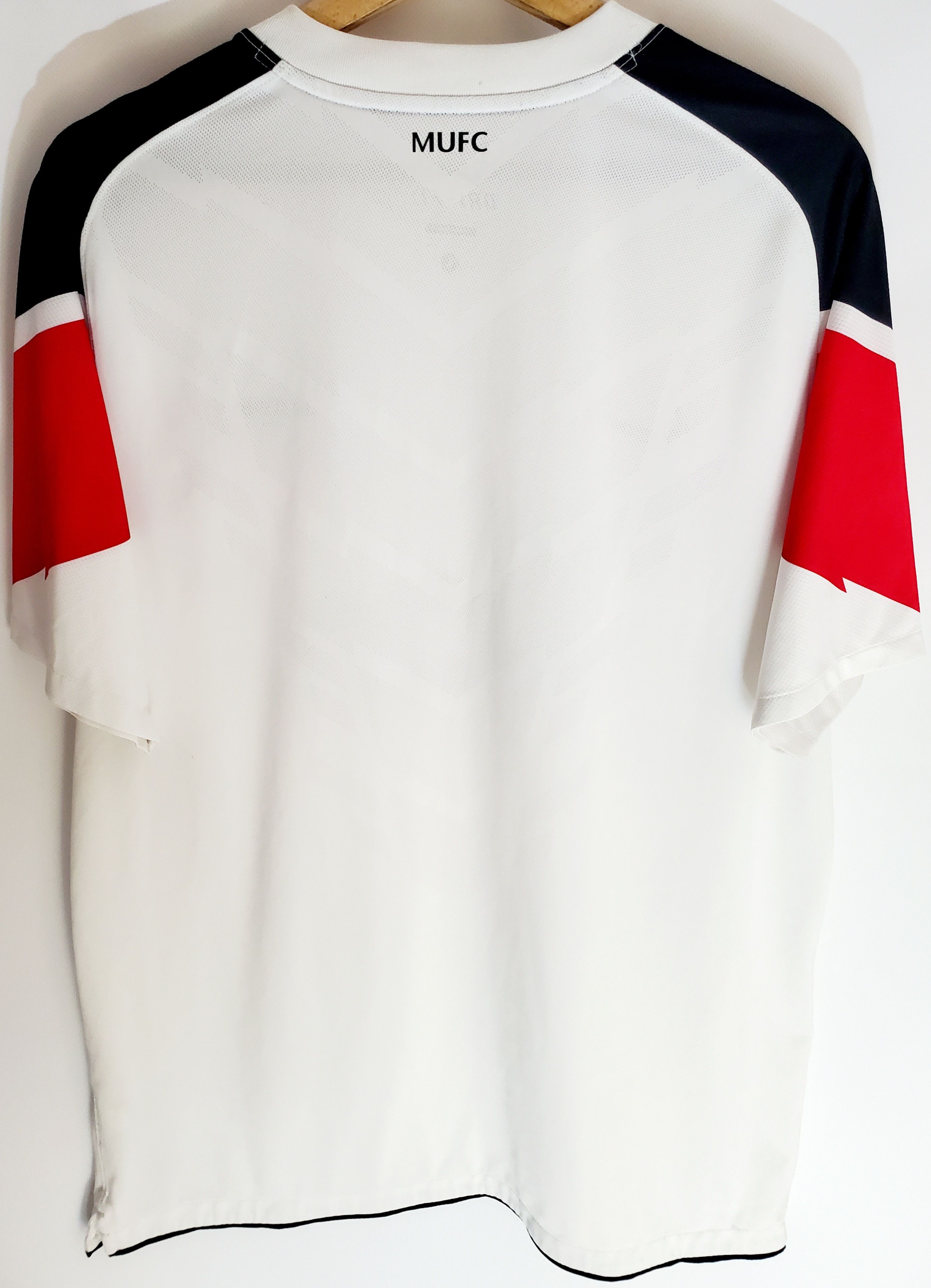 Nike MANCHESTER UNITED 2010 2011 Nike AWAY jersey new condition L Size US L / EU 52-54 / 3 - 8 Thumbnail