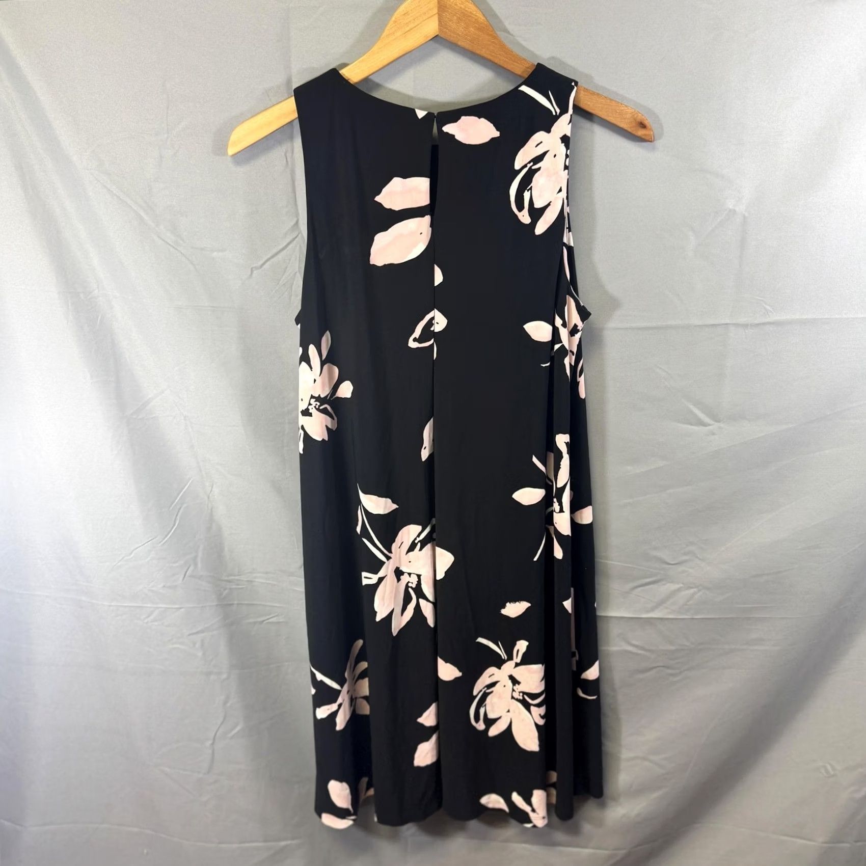 Ralph Lauren Lauren Ralph Lauren Dress Womens 12 Floral Sleeveless A-Line Midi Black Pink Sleeveless Pattern Floral 95% Polyester 5% Elastane Women's Midi Dress Size XL / US 12-14 / IT 48-50 - 2 Thumbnail
