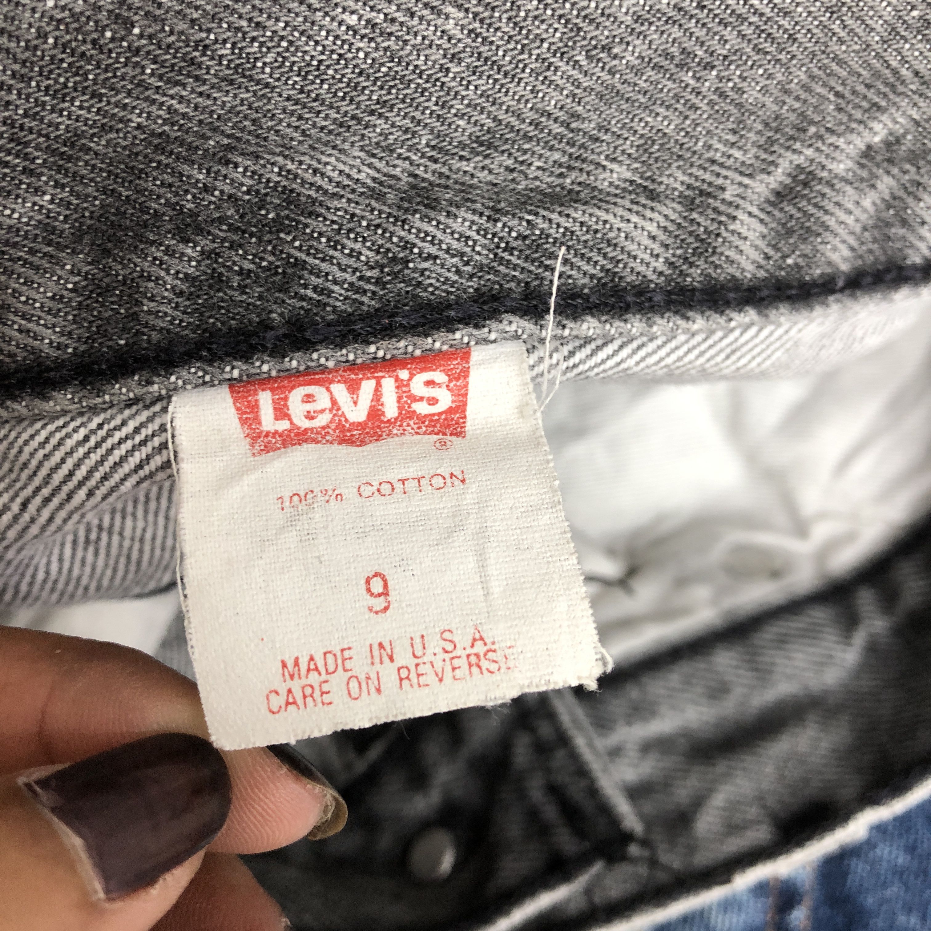 Levi's Vintage Levis 501 Faded Black Jeans Levi's Ash Gray Denim Size 24" / US 00 / IT 34 - 10 Thumbnail
