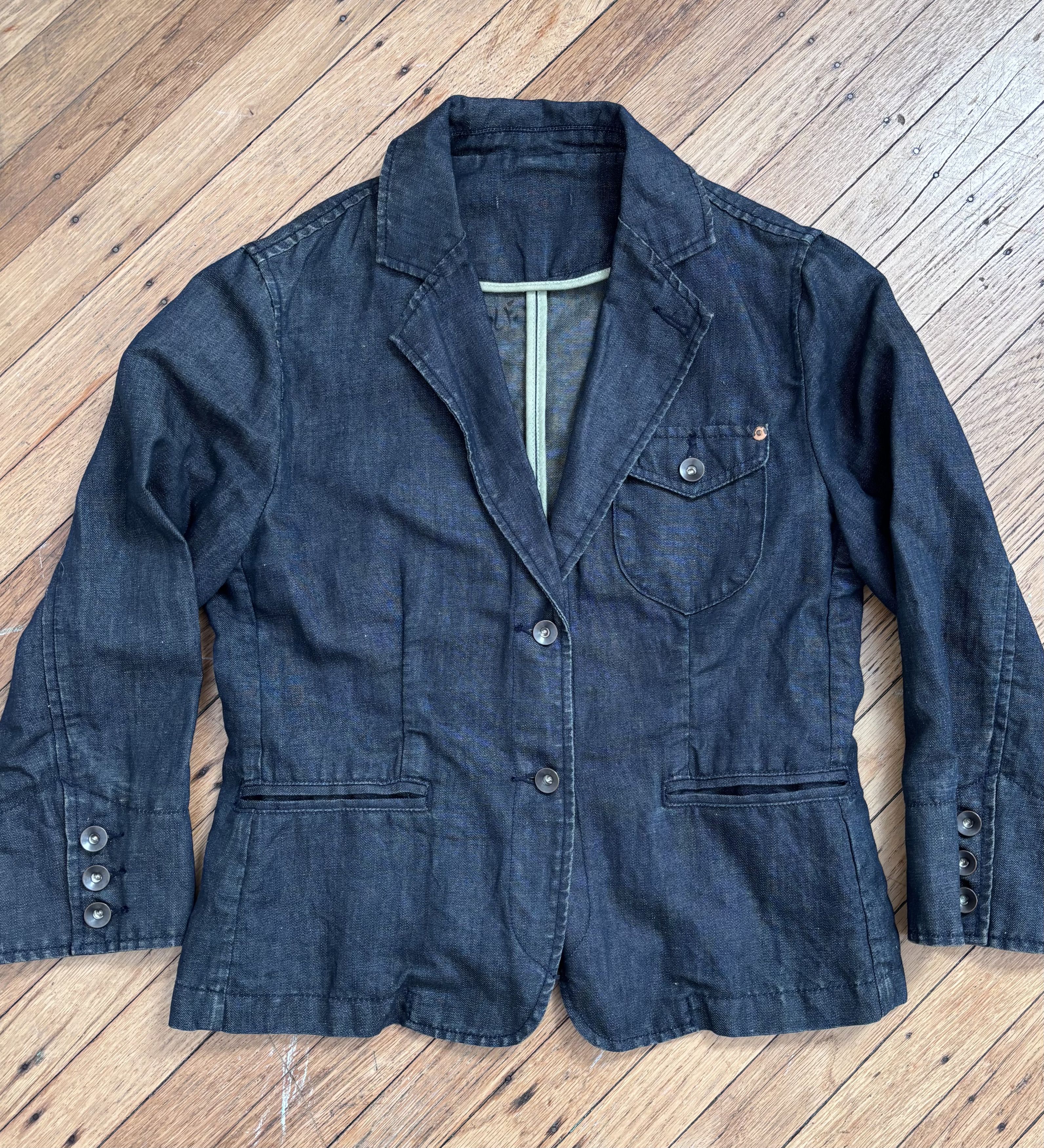 Club Monaco Vintage Denim Blazer with Detailing Size S / US 4 / IT 40 - 1 Thumbnail