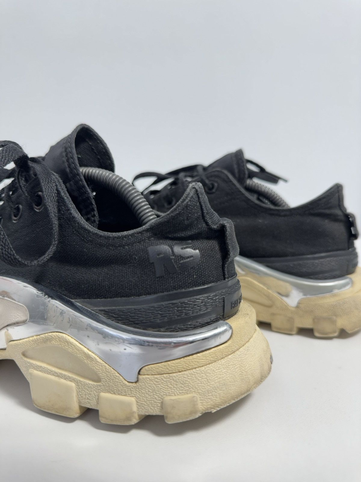 Adidas × Raf Simons Adidas X Raf Simons Rare Black Detroit Runner Low Top Size US 8 / EU 41 - 9 Thumbnail