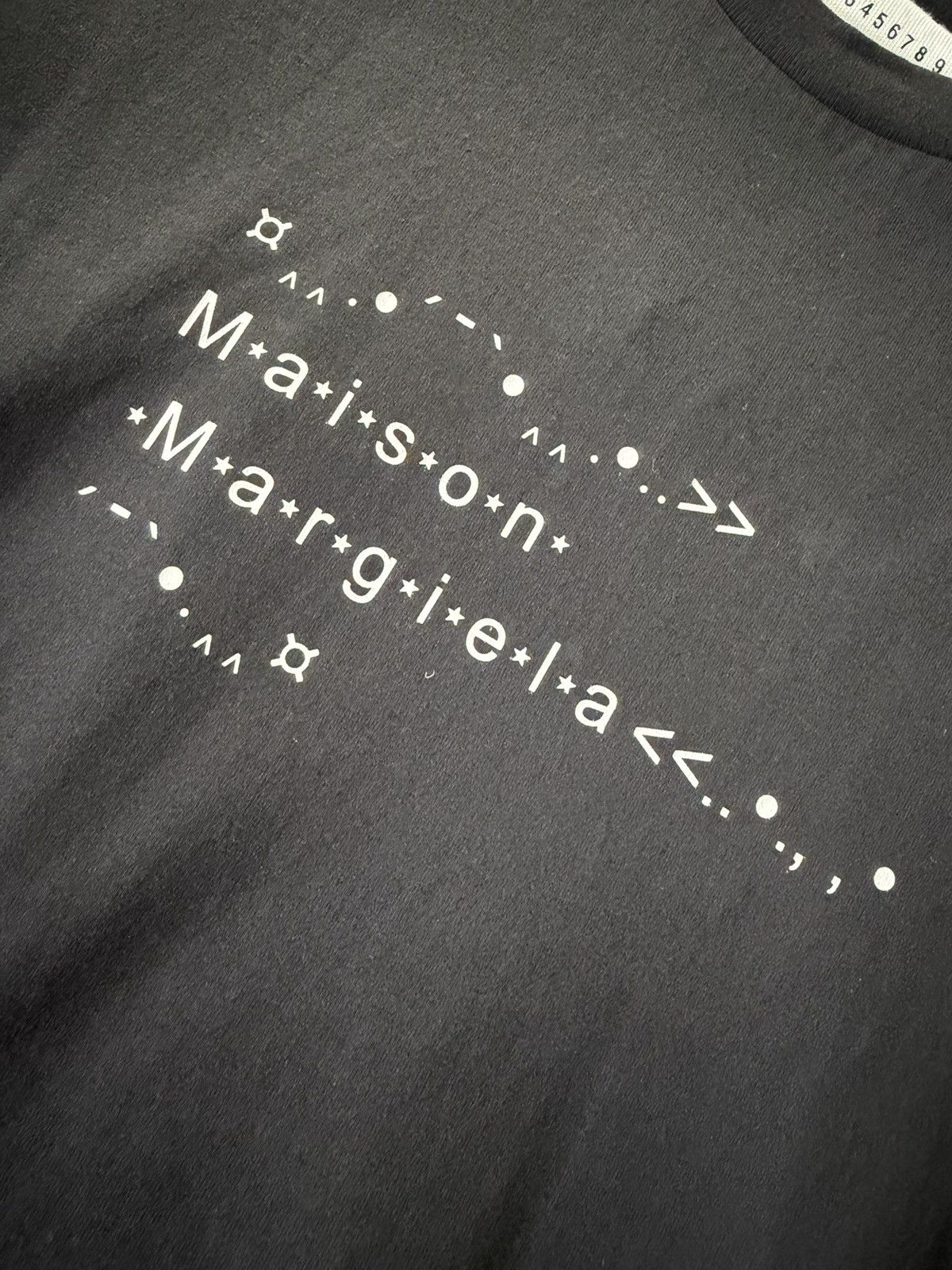 Maison Margiela Maison Margiela Font T Shirt Size US S / EU 44-46 / 1 - 2 Thumbnail