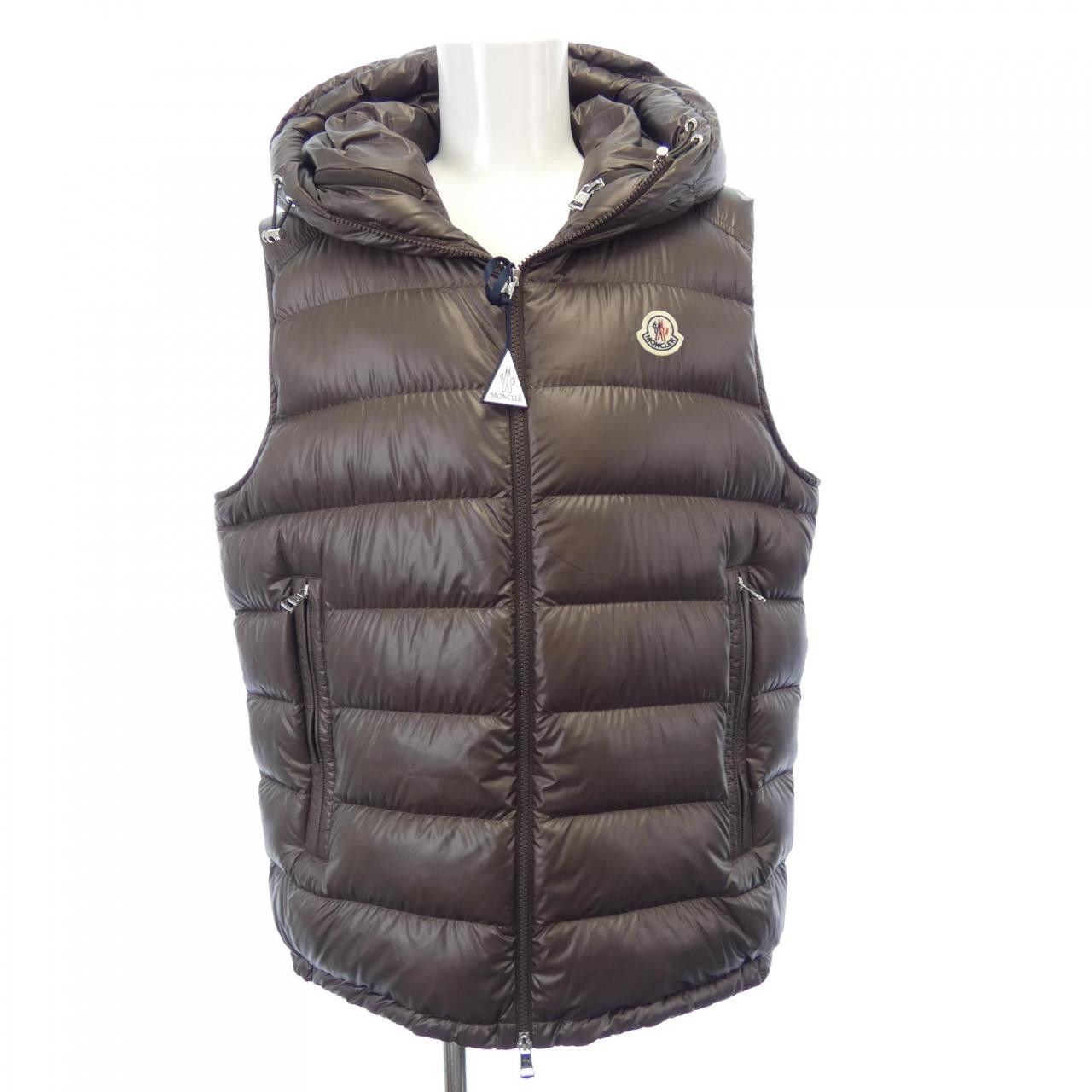 Moncler Moncler Moncler BARANT Down Vest Others Outerwear BARANT DUTY FREE for USA Size ONE SIZE - 1 Thumbnail
