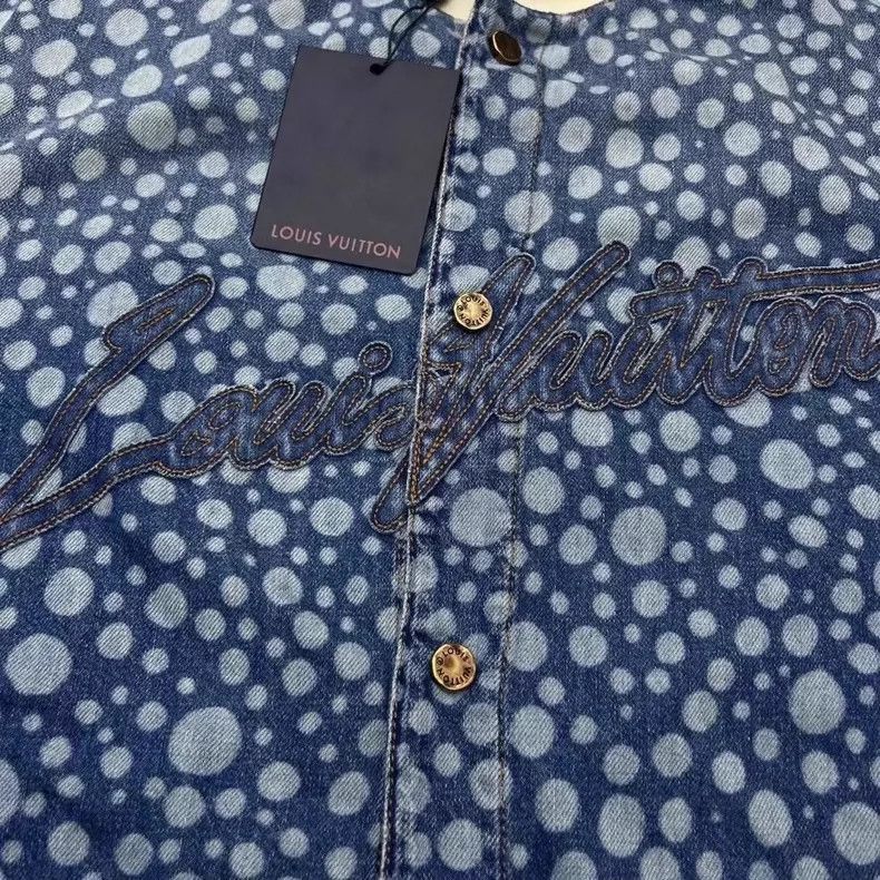 Louis Vuitton Louis Vuitton Blue Polka Dot Denim Shirt -2505 Size M / US 6-8 / IT 42-44 - 3 Thumbnail