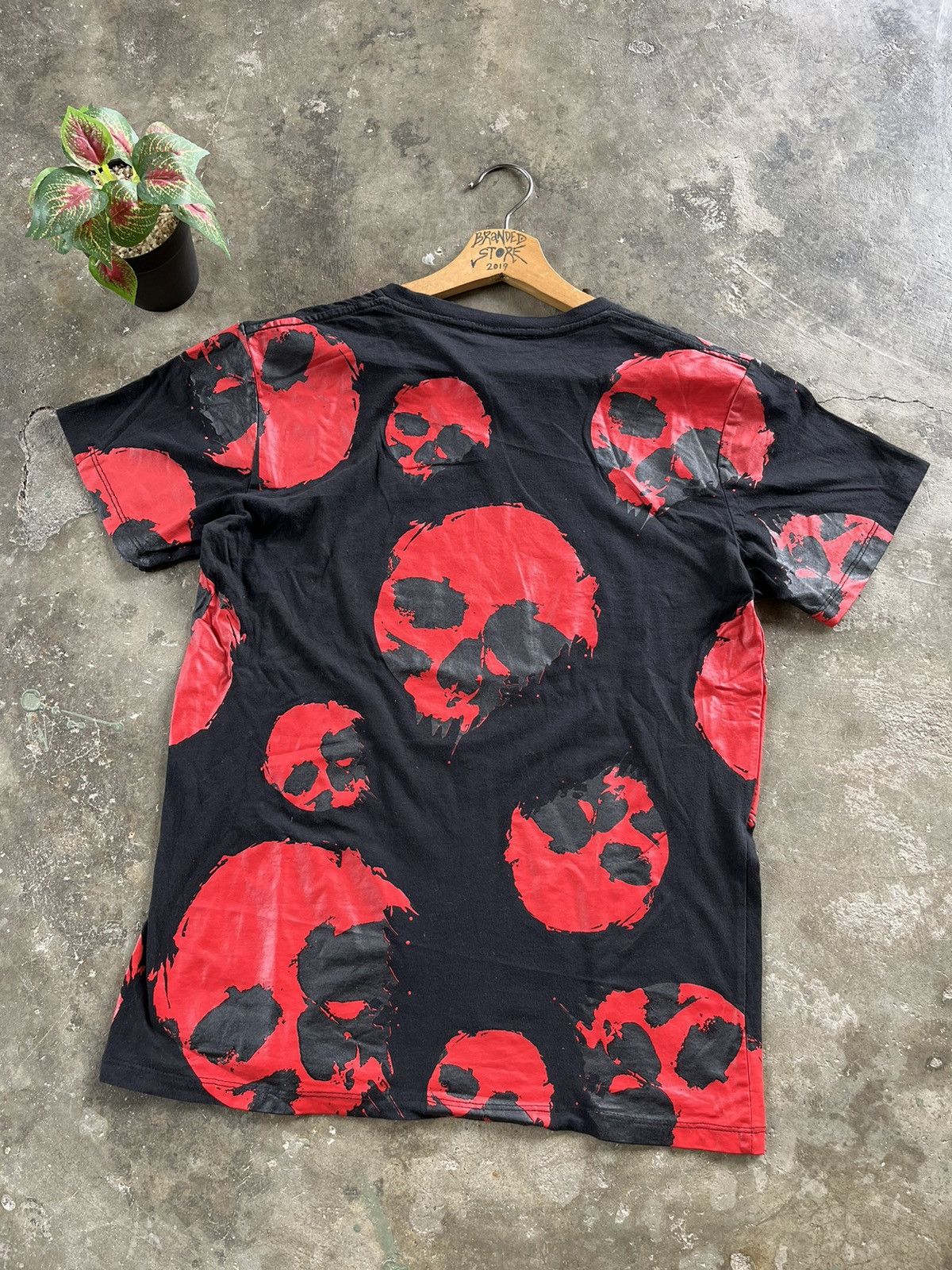 Japanese Brand 🔥RARE Visual Japan Summit 2016 Full Skull Logo Tee Japan Size US L / EU 52-54 / 3 - 2 Thumbnail