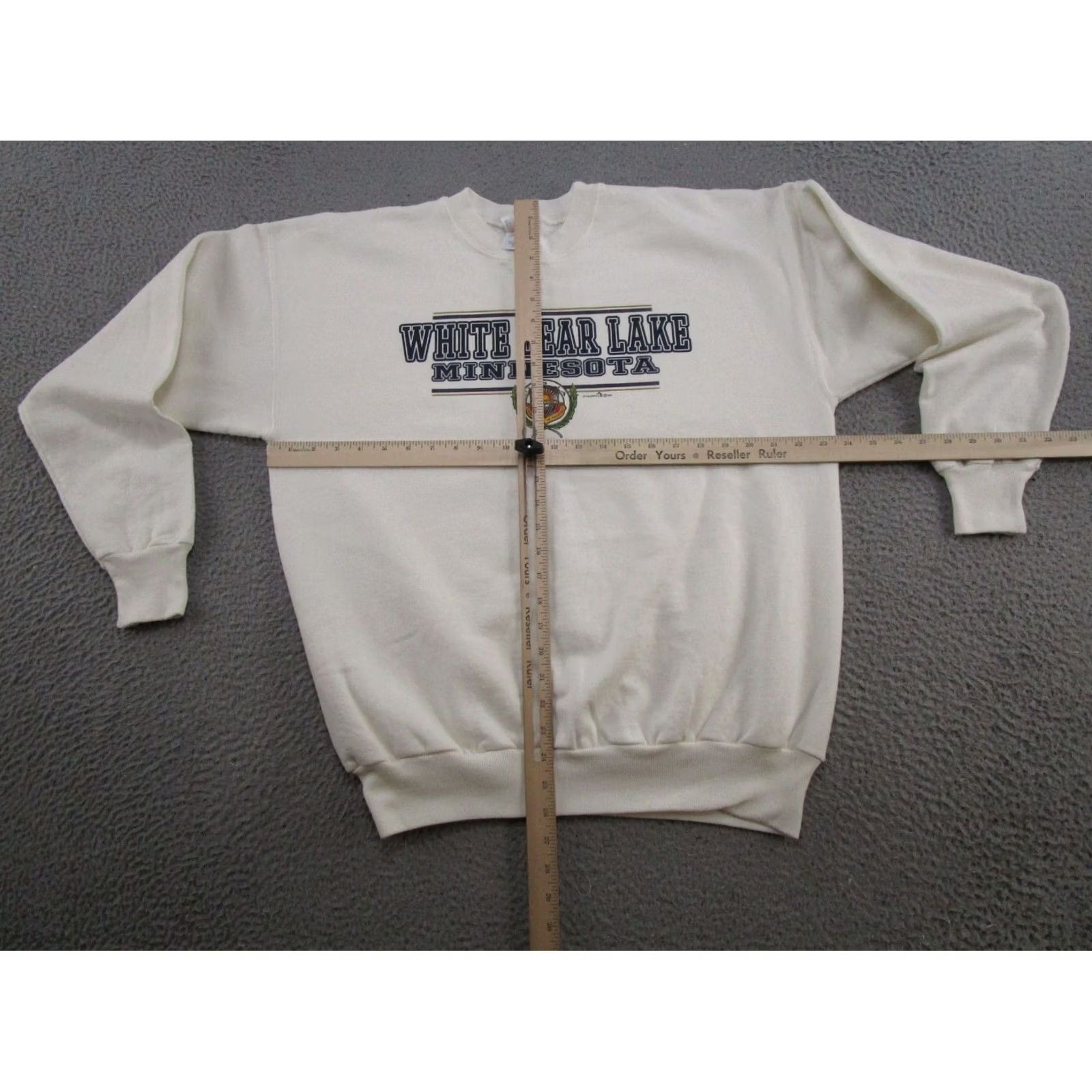Hanes VINTAGE 90s 1998 White Bear Minnesota Graphic Crewneck Sweatshirt Mens L Hanes Sweatshirt Crew Neck White Bear Minnesota 90s Sports Theme Mens L Size US L / EU 52-54 / 3 - 5 Thumbnail