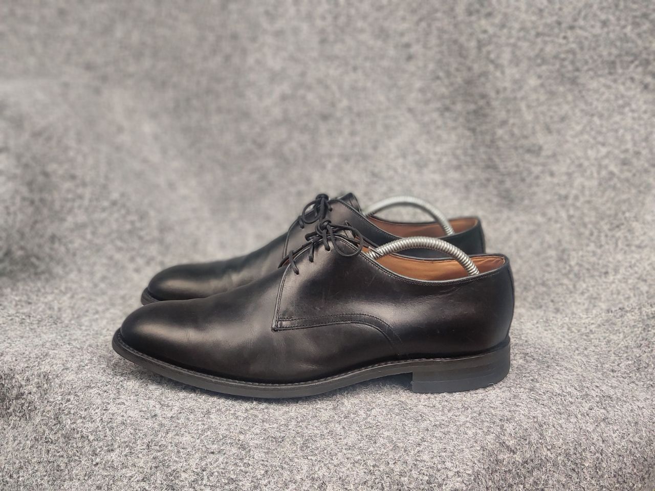 Loake Loake gable black Goodyear men's leather derby Lace up shoes Size US 10 / EU 43 - 8 Thumbnail