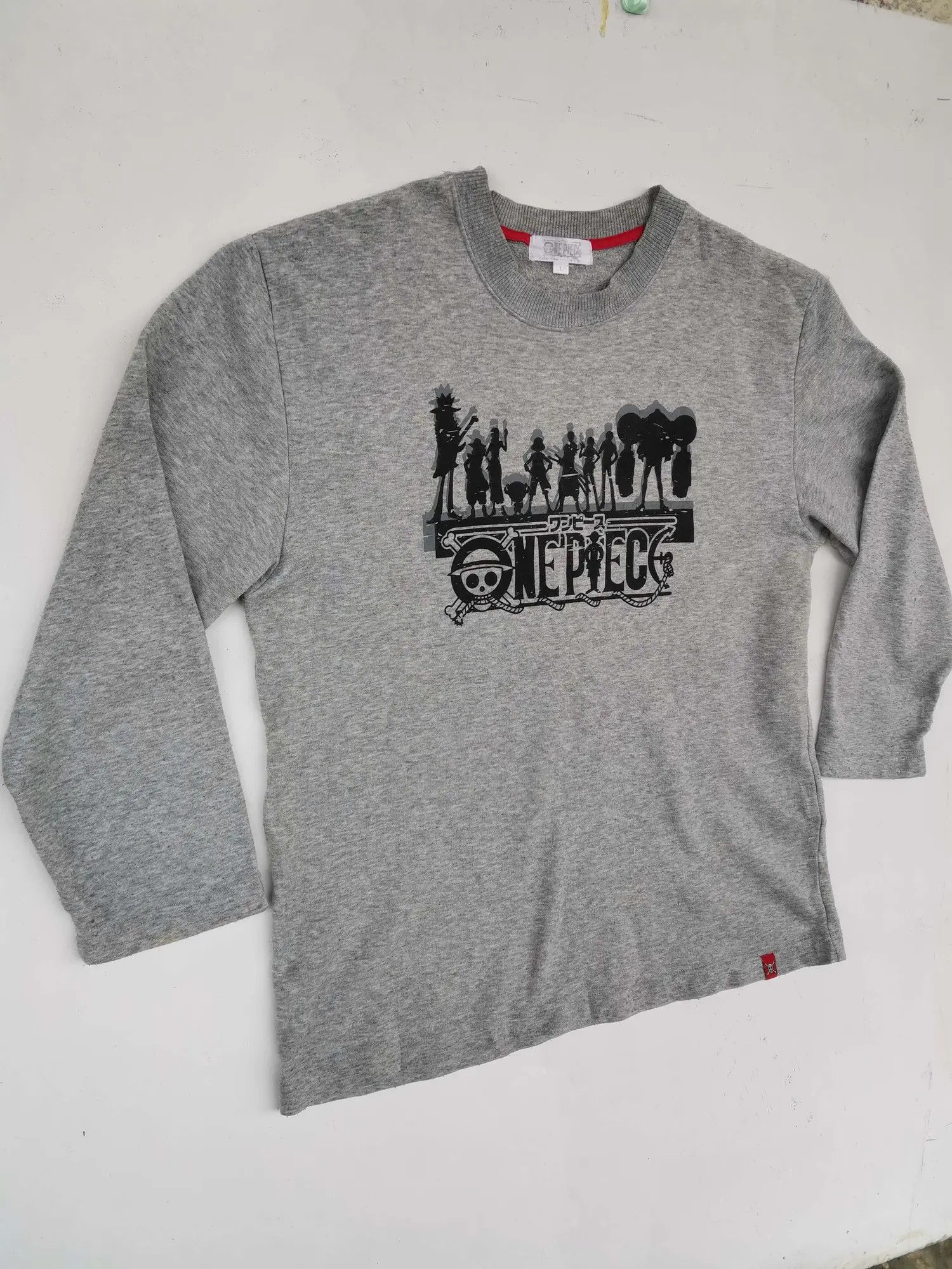 Anime × One Piece Rare!!! One Piece Big Logo Sweatshirt Size US L / EU 52-54 / 3 - 11 Thumbnail