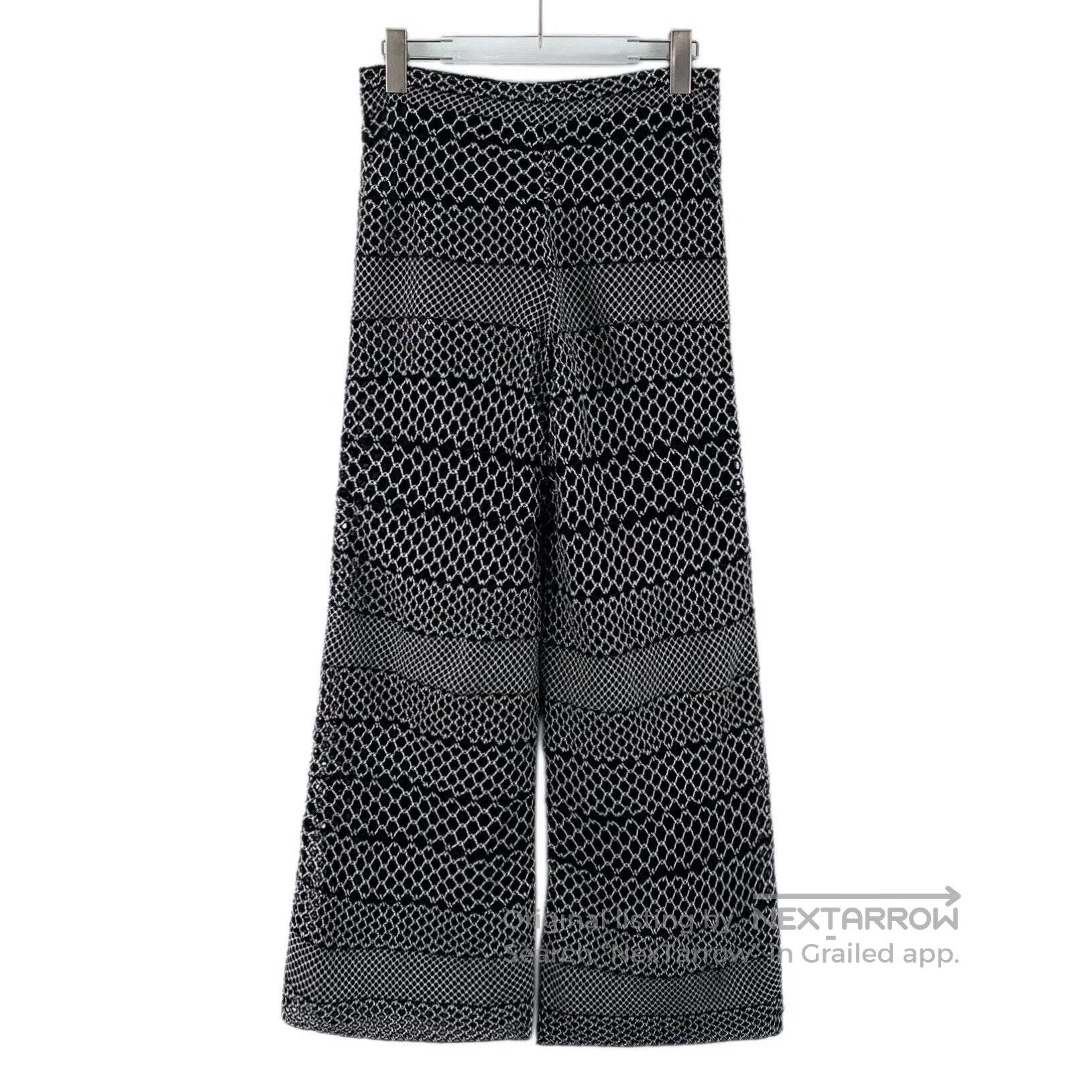 Chanel Chanel Black Knit Wool Casual Pants. Size 37" - 2 Thumbnail