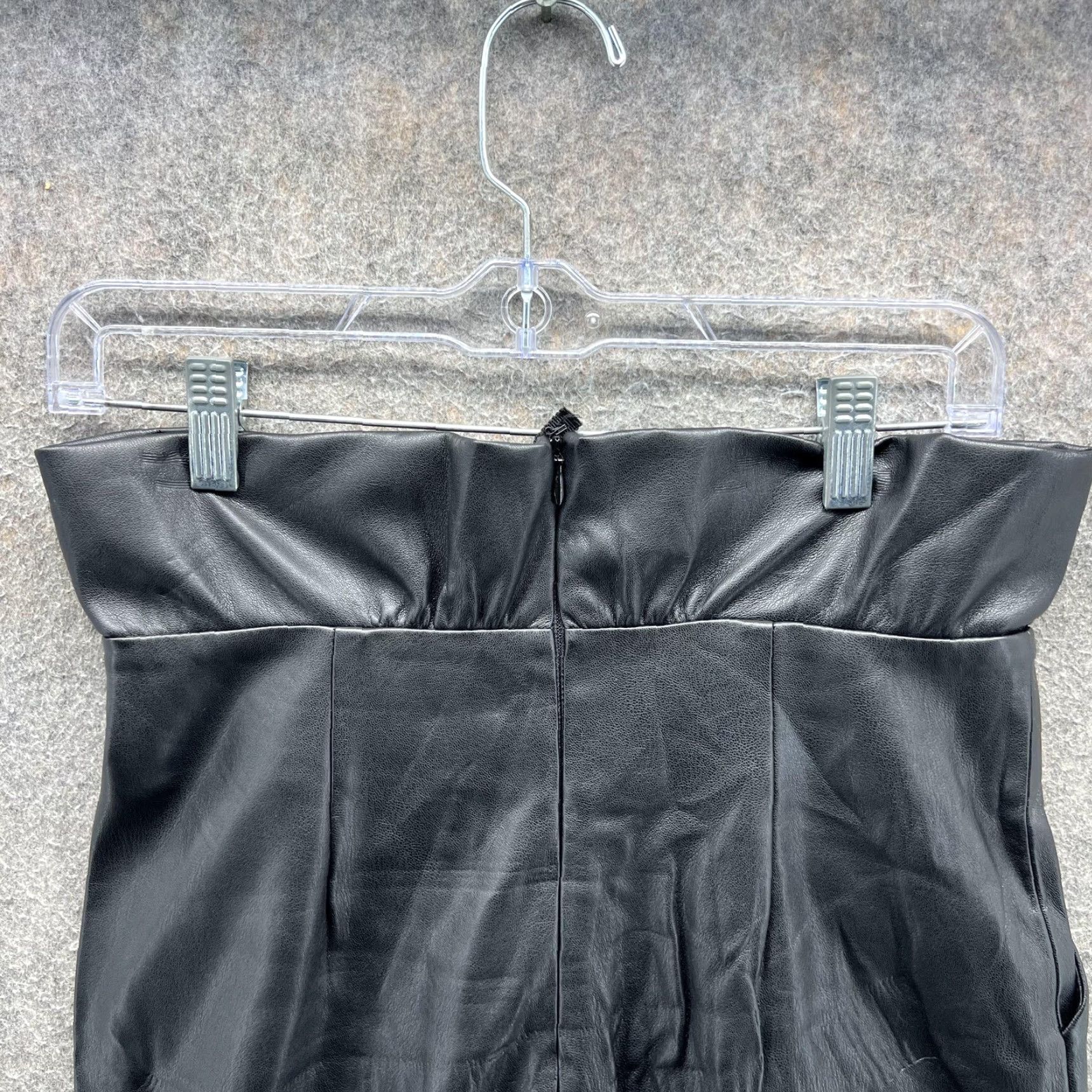 ALEXIS VINTAGE Alexis Pants Womens XS Black Leather High Waist Paperbag Tapered Leg Dressy Size 26" / US 2 / IT 38 - 7 Thumbnail