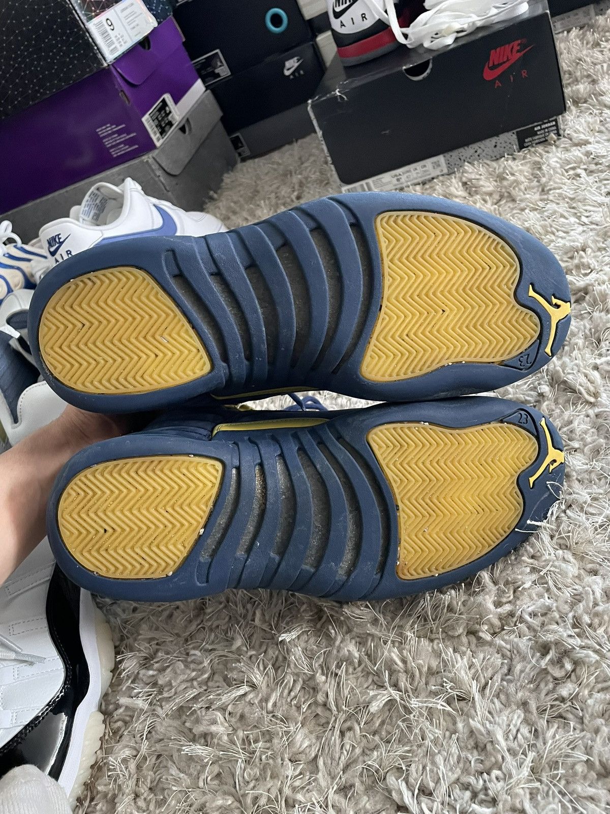 Jordan Brand Jordan 12 Michigan Size US 10 / EU 43 - 8 Thumbnail