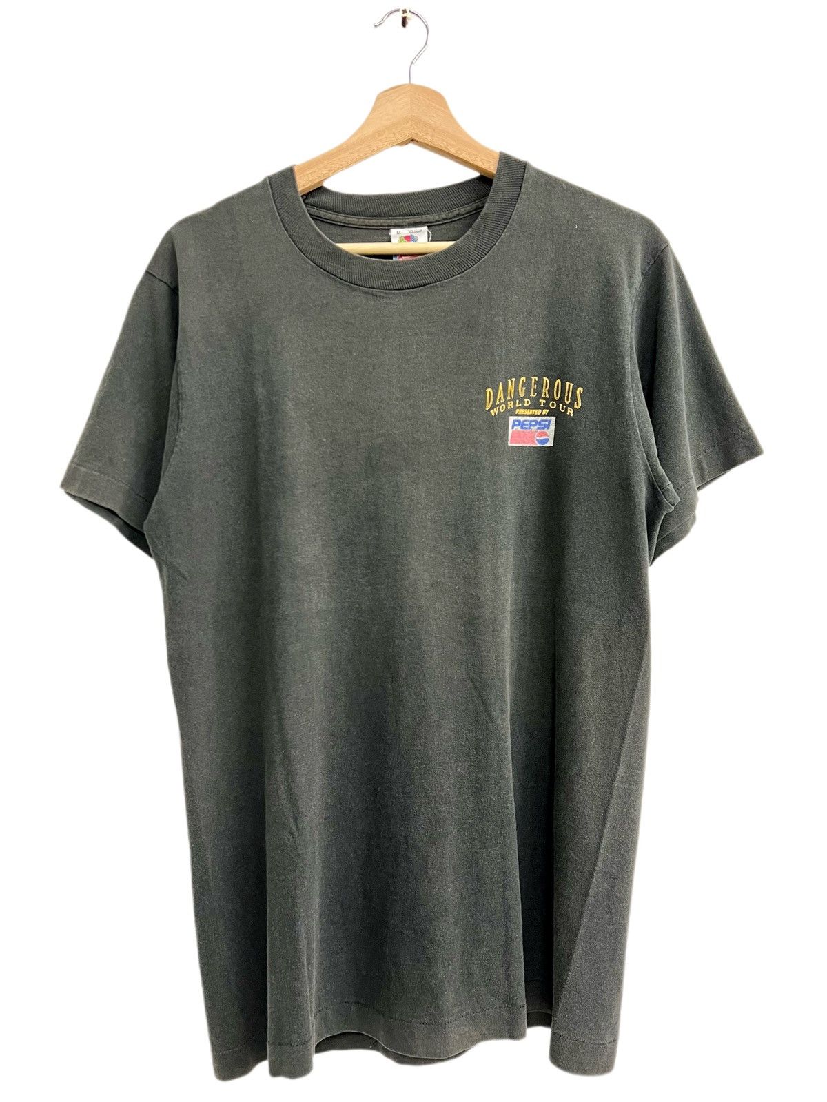 Vintage Vintage 90s Michael Jackson Dangerous World Tour Tee Size US M / EU 48-50 / 2 - 2 Thumbnail