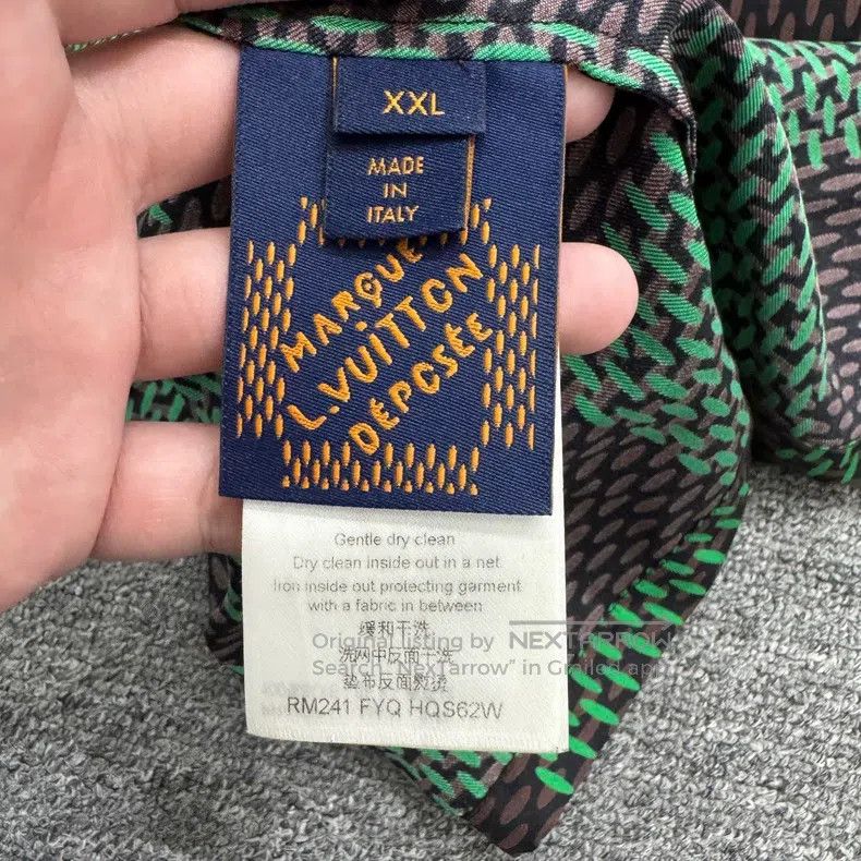 Louis Vuitton Louis Vuitton Green checkerboard mulberry silk short sleev Size US XXL / EU 58 / 5 - 3 Thumbnail