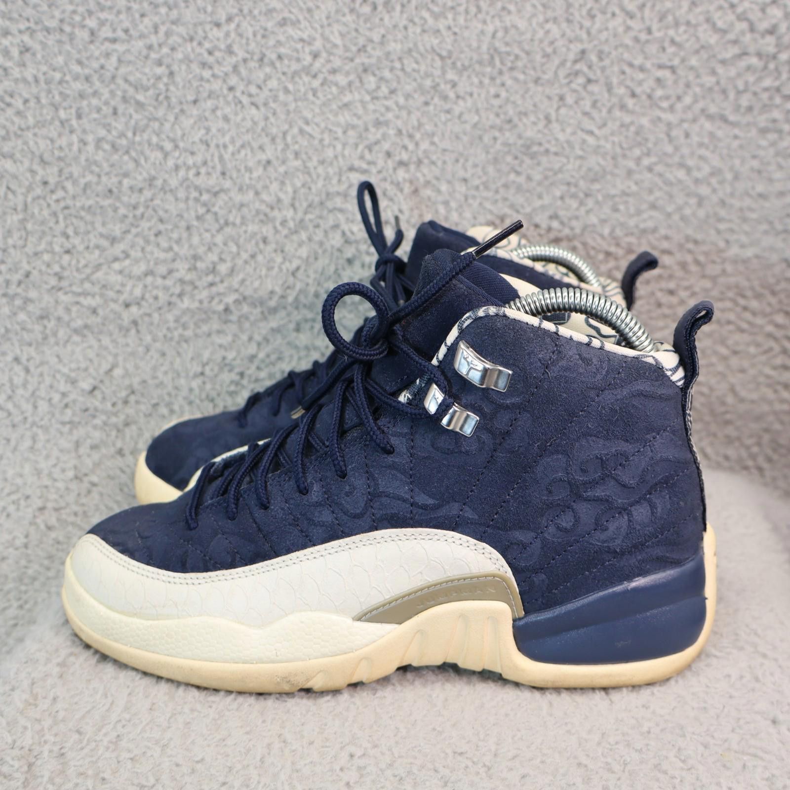 Nike Jordan 12 Retro ‘International Flight’ BV8017-445 GS 5.5y Size US 5.5 / EU 38 - 4 Thumbnail
