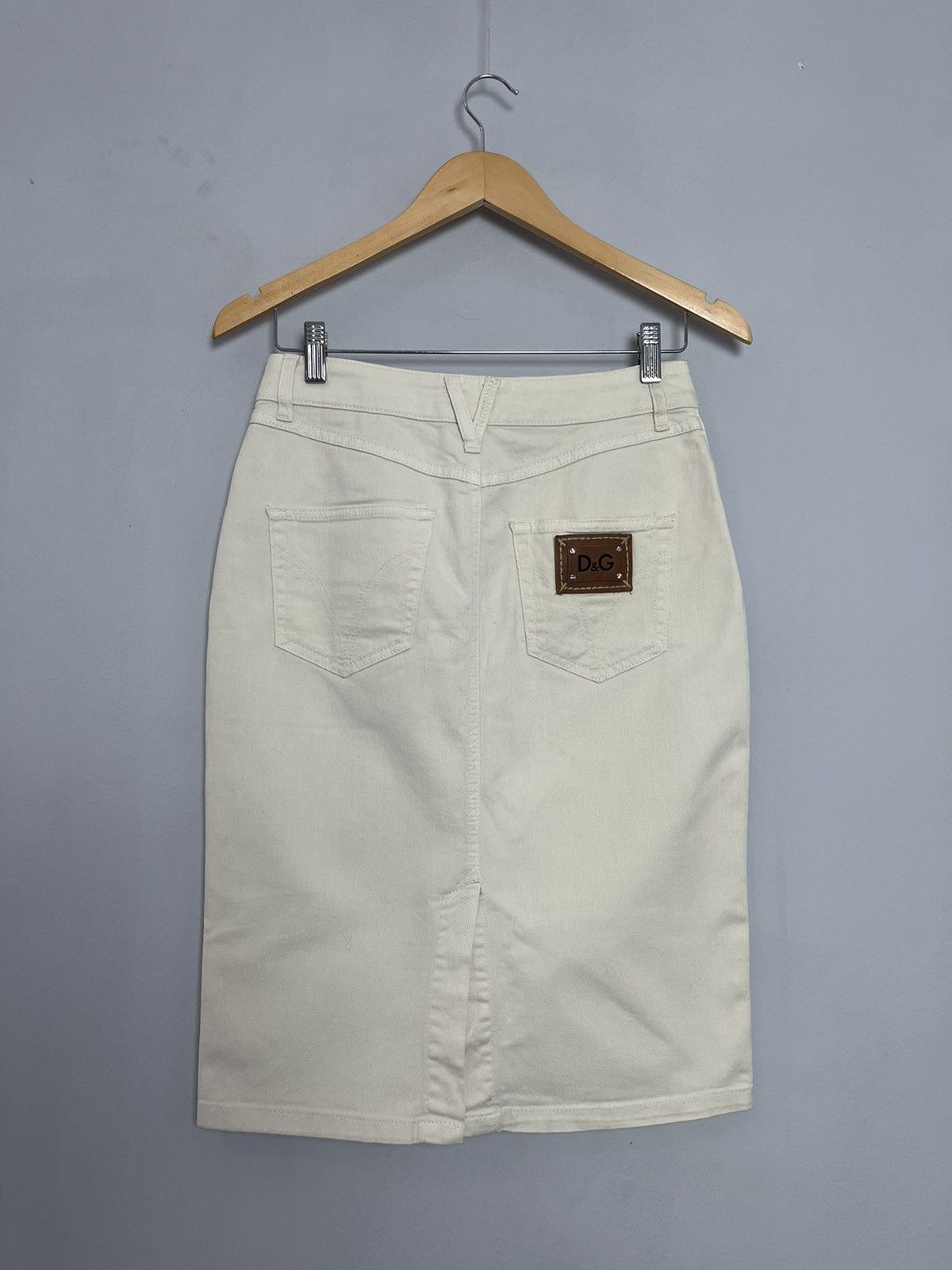 Dolce & Gabbana Dolce & Gabbana D&G Retro Luxury Denim Midi Skirt Size 27" / US 4 / IT 40 - 1 Thumbnail