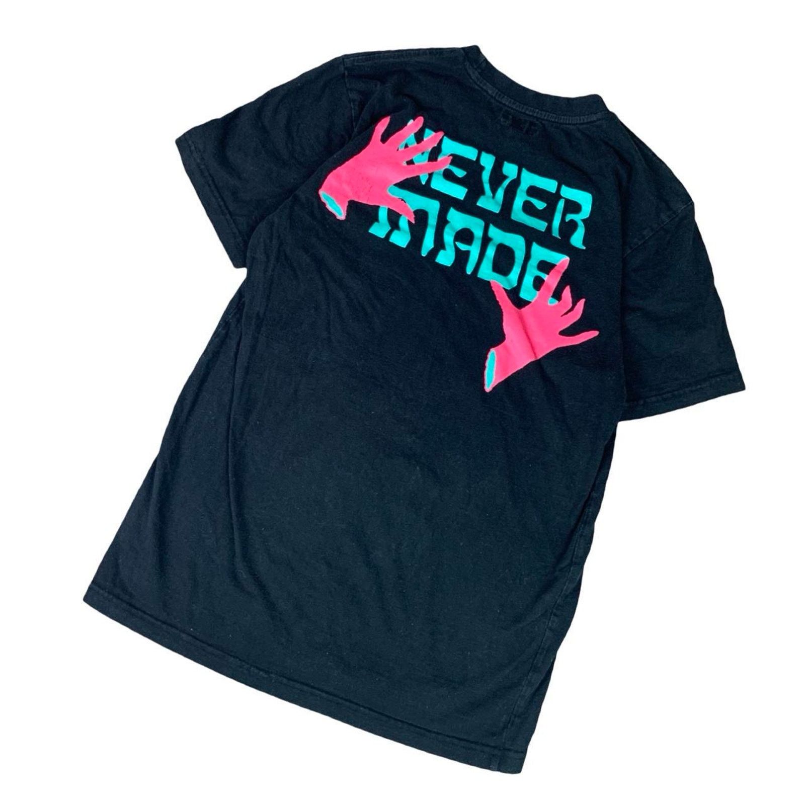 Market Chinatown Market Never Made Graphic Print T-shirt Size US M / EU 48-50 / 2 - 3 Thumbnail