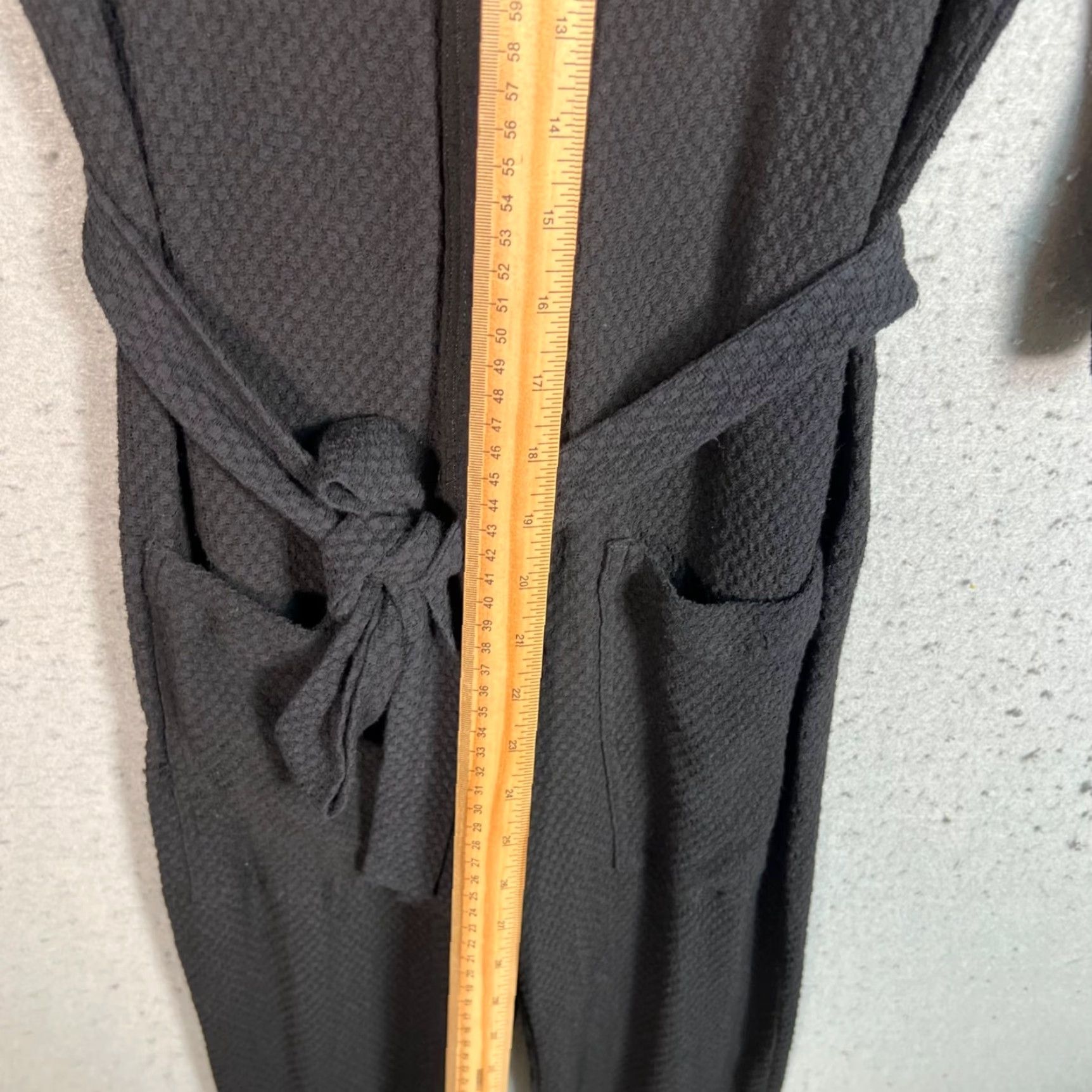 Reformation Reformation Jumpsuit One-Piece Black XS Textured Wrap With Pockets Womens Size 26" / US 2 / IT 38 - 6 Thumbnail