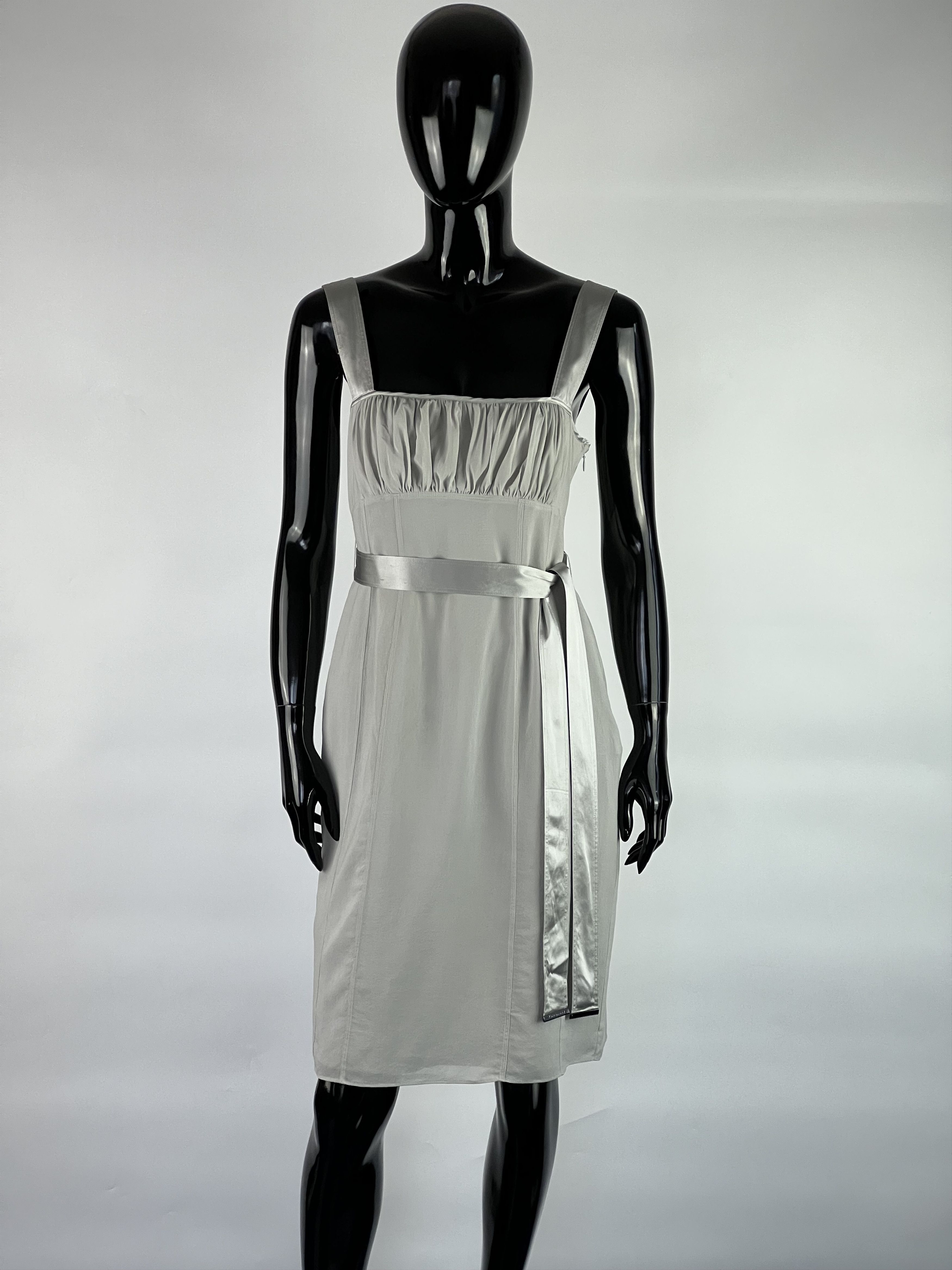 Burberry Burberry Gray Sleeveless Silk Belt Dress Size IT40 US6 UK8 Size S / US 4 / IT 40 - 1 Thumbnail