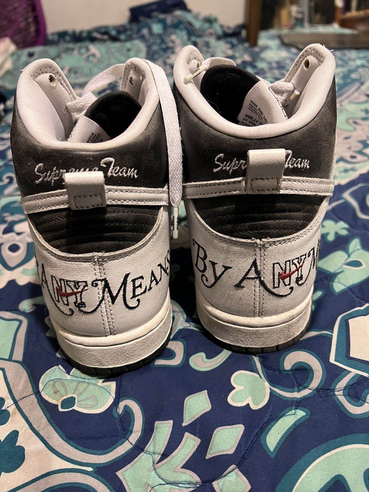 Nike × Supreme NIKE SB DUNK SUPREME; NO LOVE/BY ANY MEANS Size US 9.5 / EU 42-43 - 3 Thumbnail