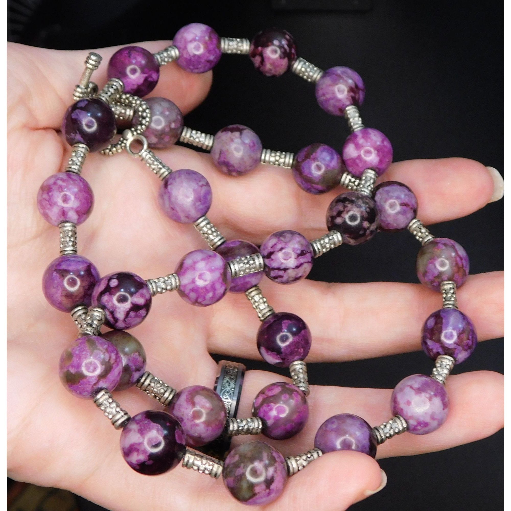 Other Whimsical Dyed Purple Agate Necklace With Silver Tone Accent Size ONE SIZE - 2 Thumbnail