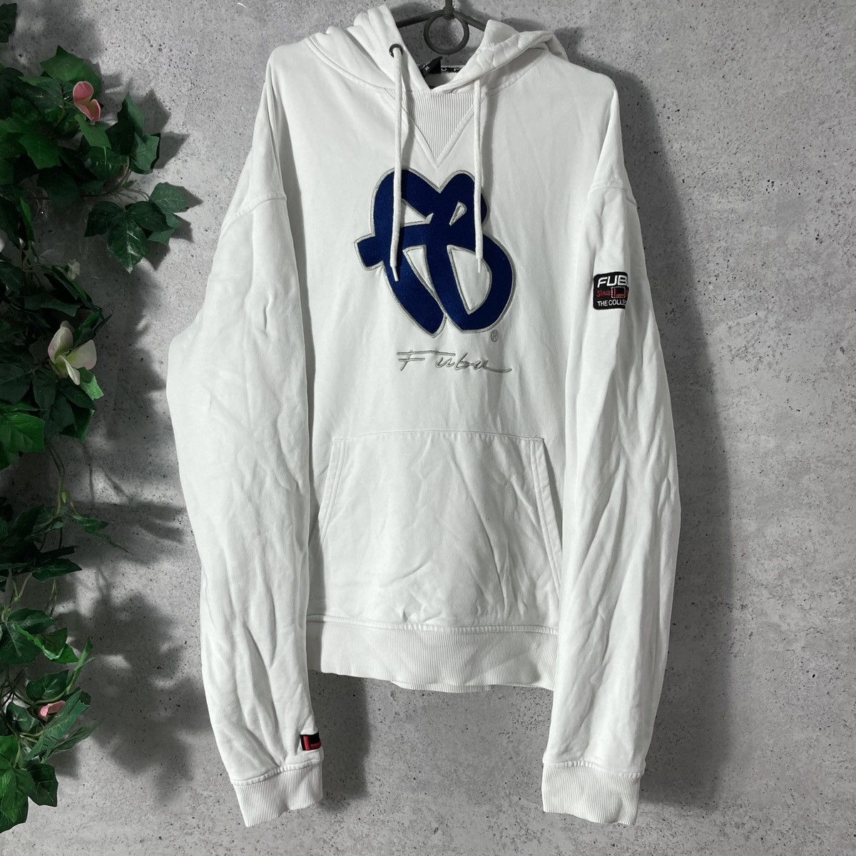 Fubu 90s Vintage Fubu Hoodie White Size US XL / EU 56 / 4 - 1 Thumbnail