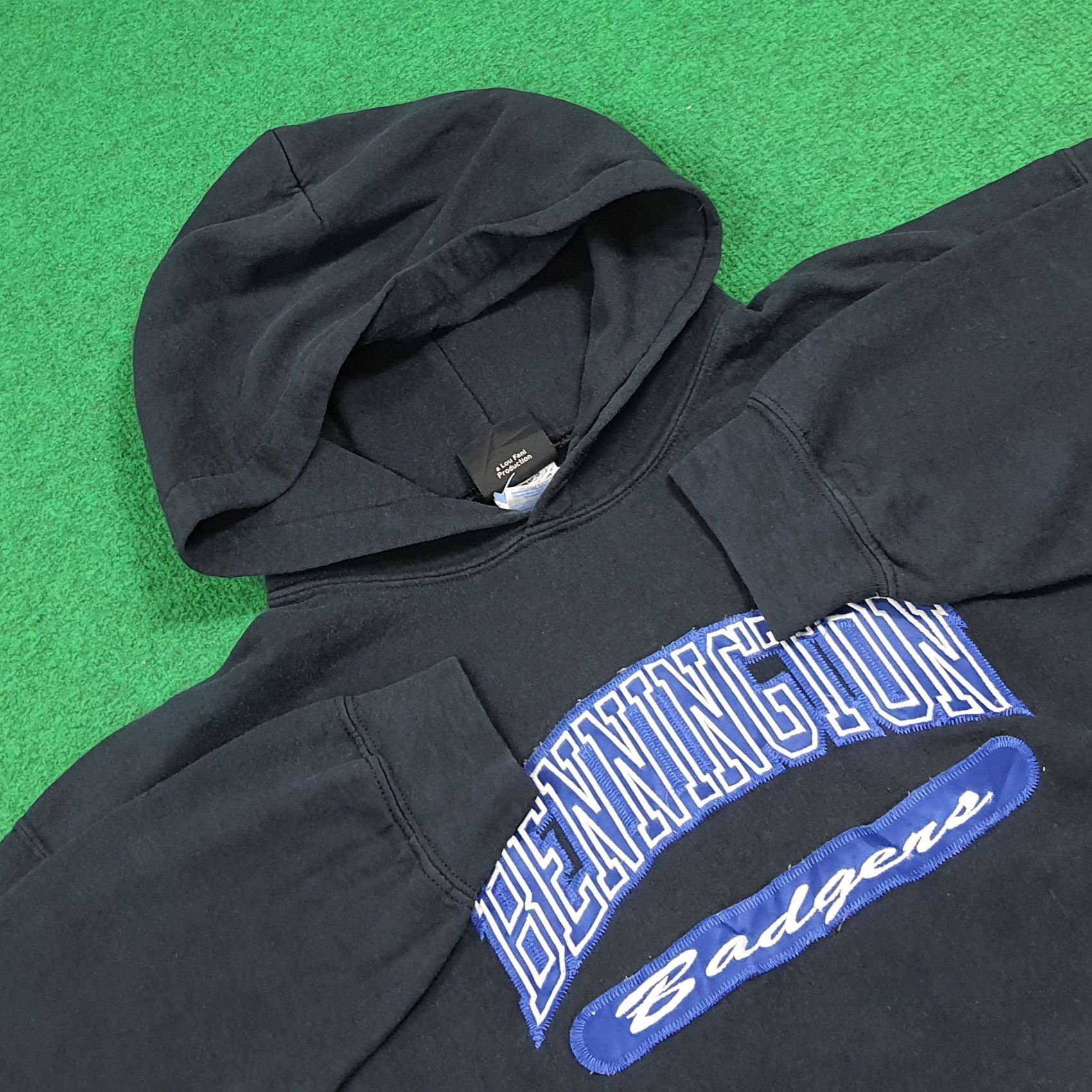 Vintage Vintage Benington Badgers 90s Collegiate Hoodie C284N15 Size US M / EU 48-50 / 2 - 5 Thumbnail
