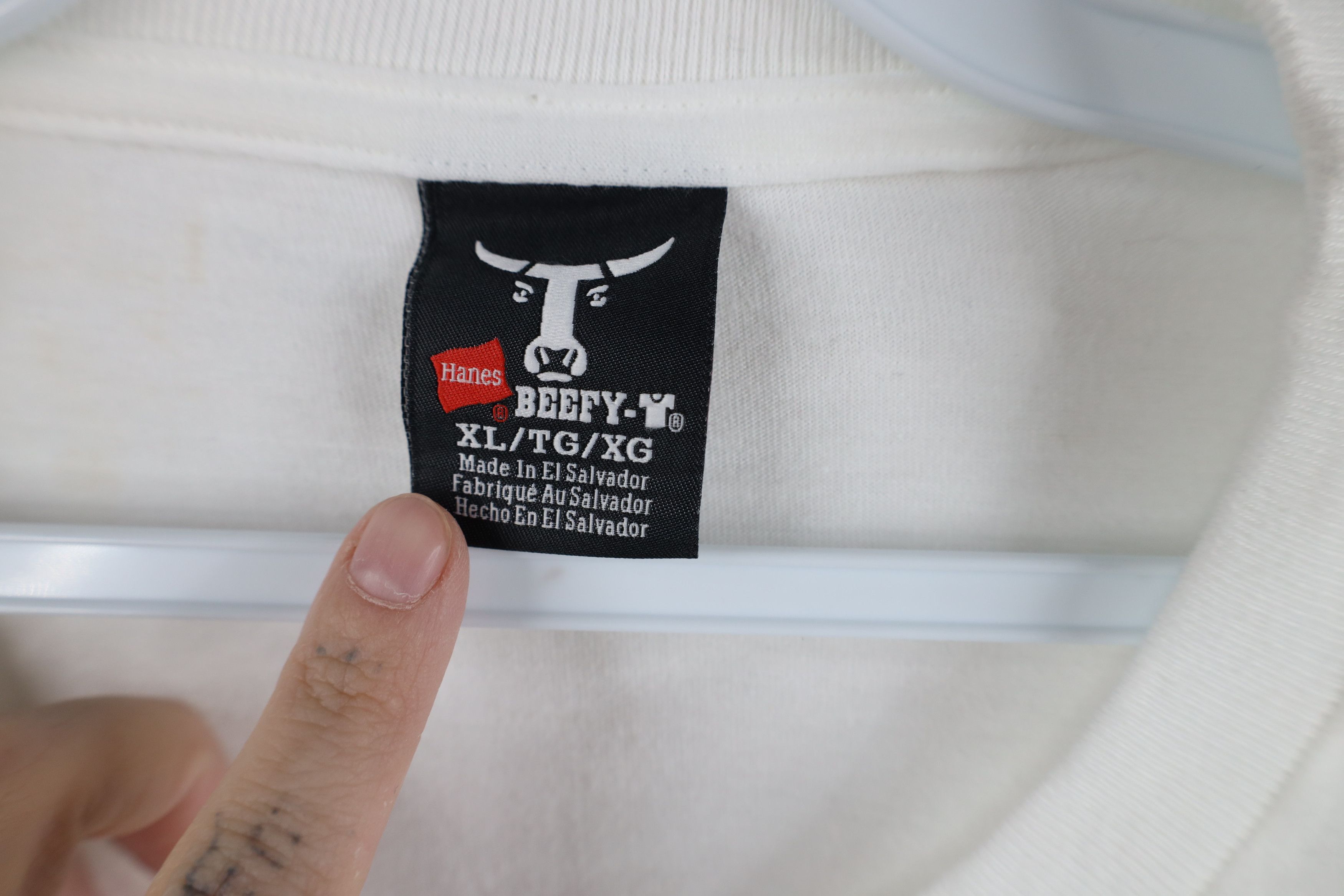 Hanes Vintage Hanes Beefy Heavyweight Long Sleeve T-Shirt White Size US XL / EU 56 / 4 - 7 Thumbnail