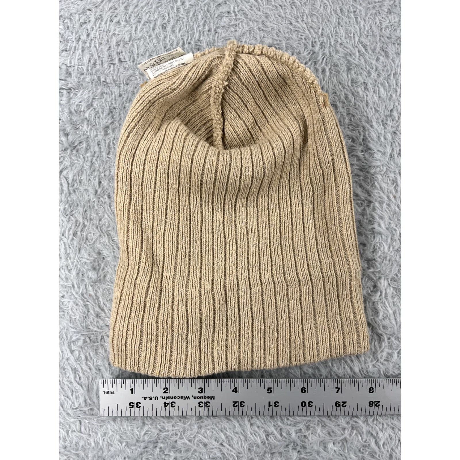 Vintage Daiso Beanie Adult One Size Beige Knit Ribbed Acrylic Polyester Blend Ski Hat Size ONE SIZE - 4 Thumbnail