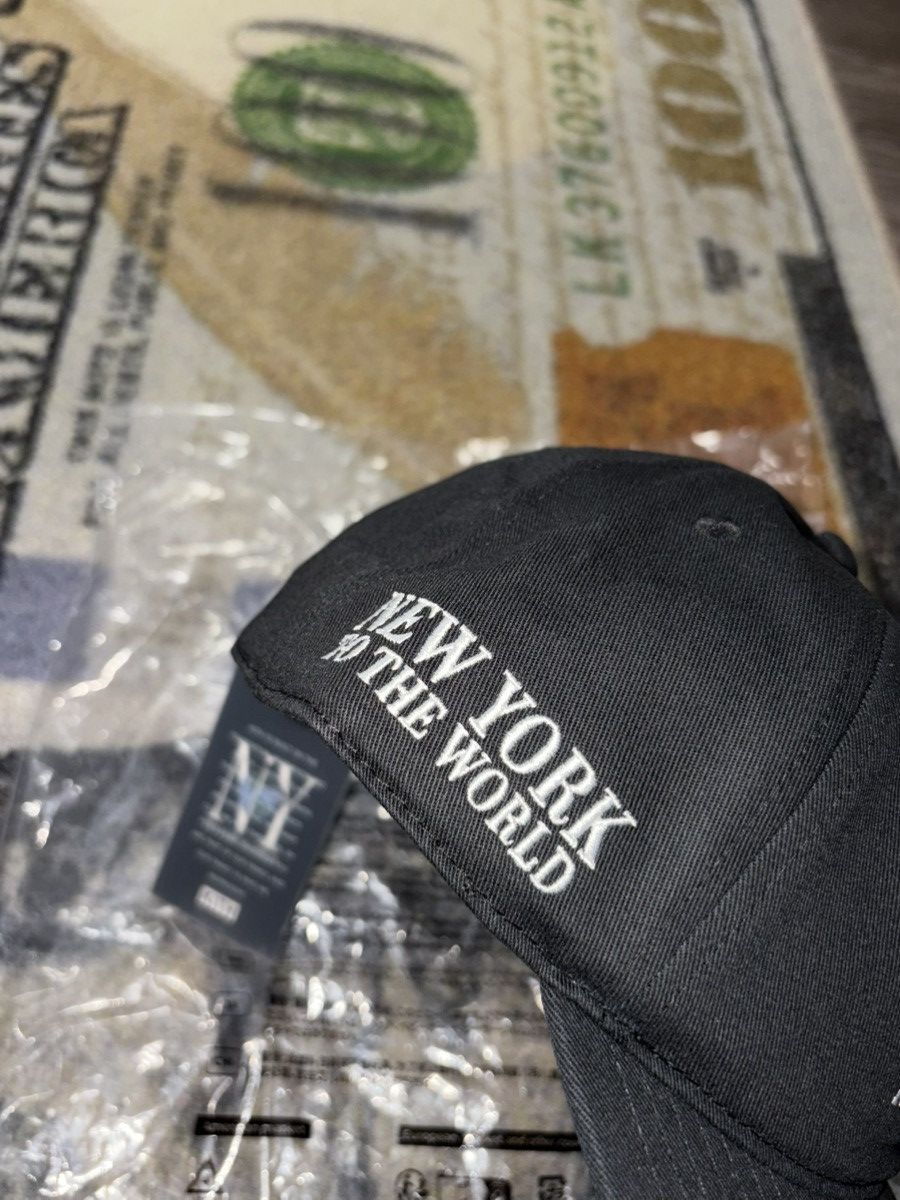 Kith NEW YORK TO THE WORLD TWILL BAY LOW PINCH CROWN HAT Size ONE SIZE - 3 Thumbnail