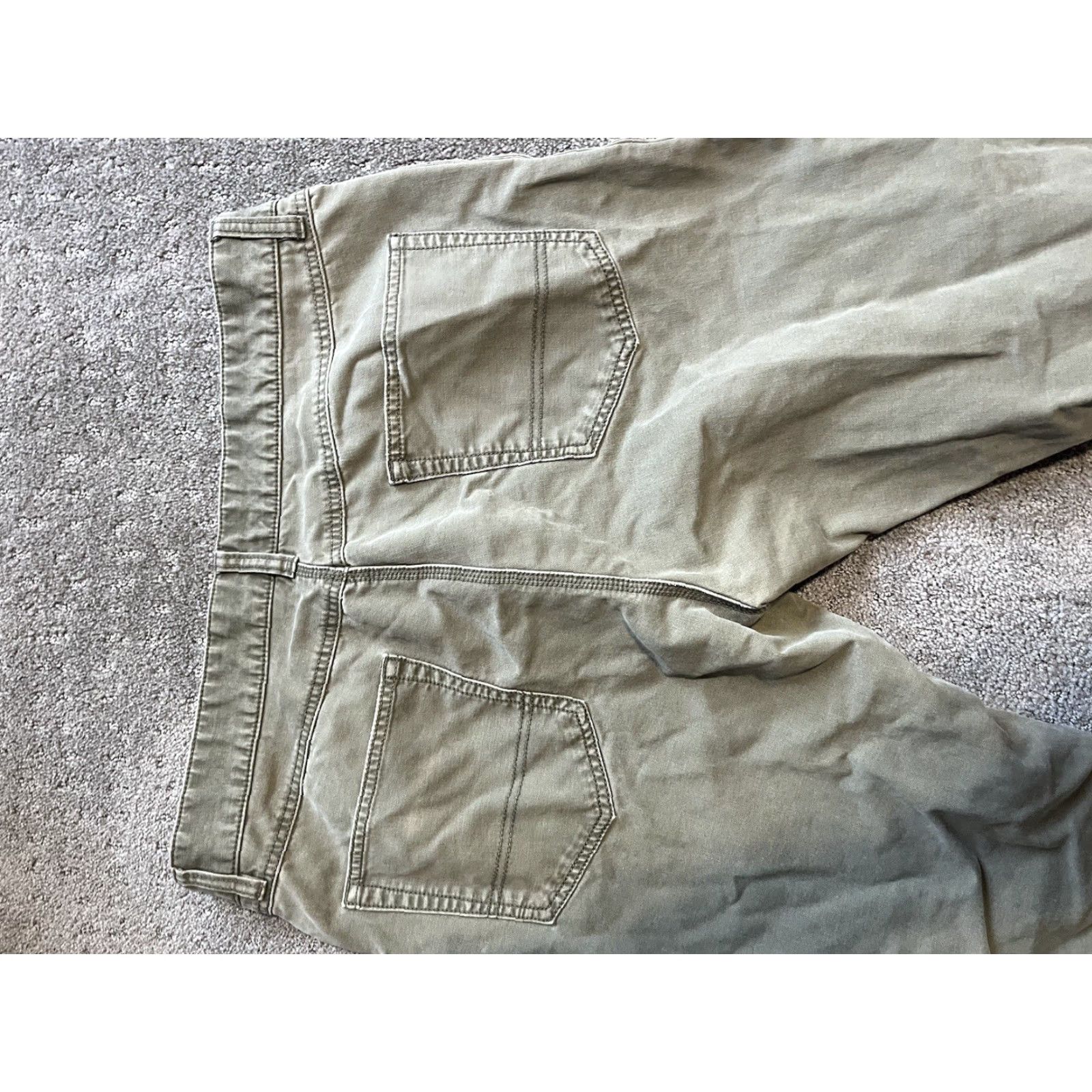Tommy Hilfiger VINTAGE Tommy Hilfiger Chino Pants Mens Adult Regular Size 36x30 Green Casual Formal Business Size US 36 / EU 52 - 4 Thumbnail