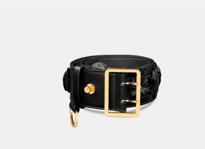 o1w1db10425 B0453UB Size: OS / Punk Belt in Black