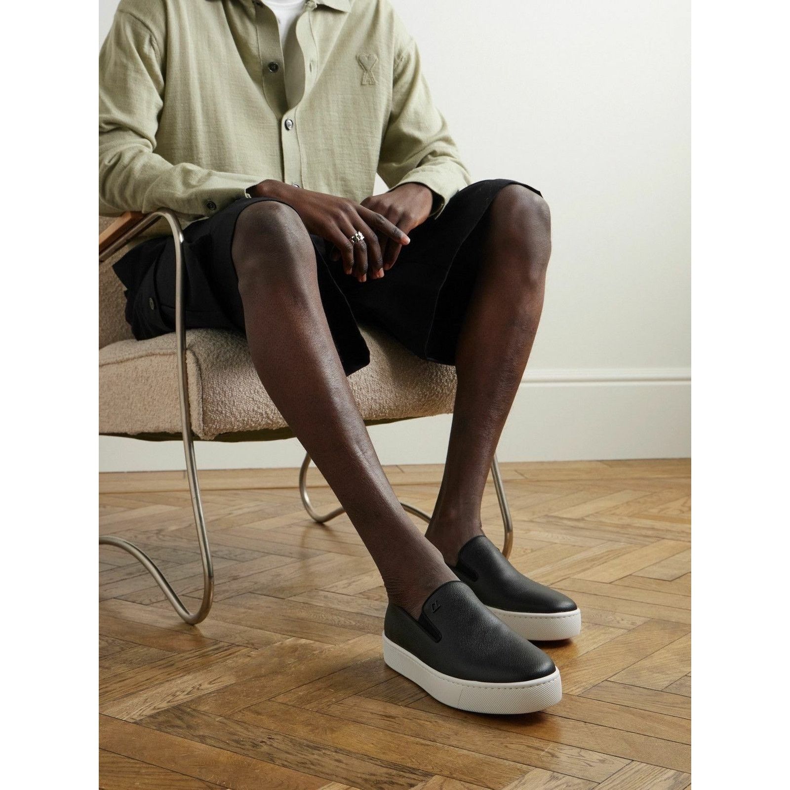 Christian Louboutin Christian Louboutin Mens Boatissimo Flat Black Leather Size US 9 / EU 42 - 7 Thumbnail
