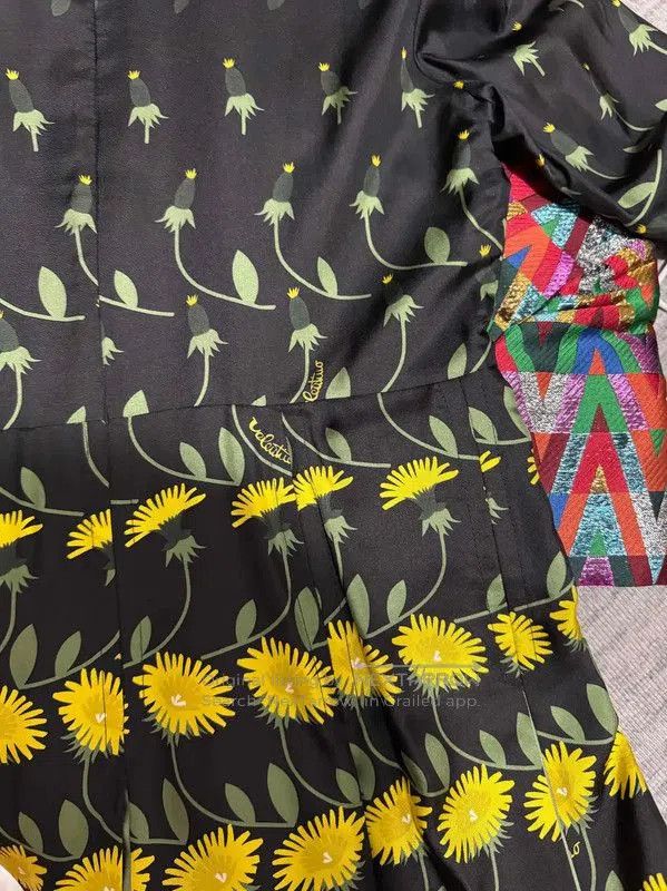 Valentino Valentino Embroidered Silk Floral Dress . Size M / US 6-8 / IT 42-44 - 6 Thumbnail
