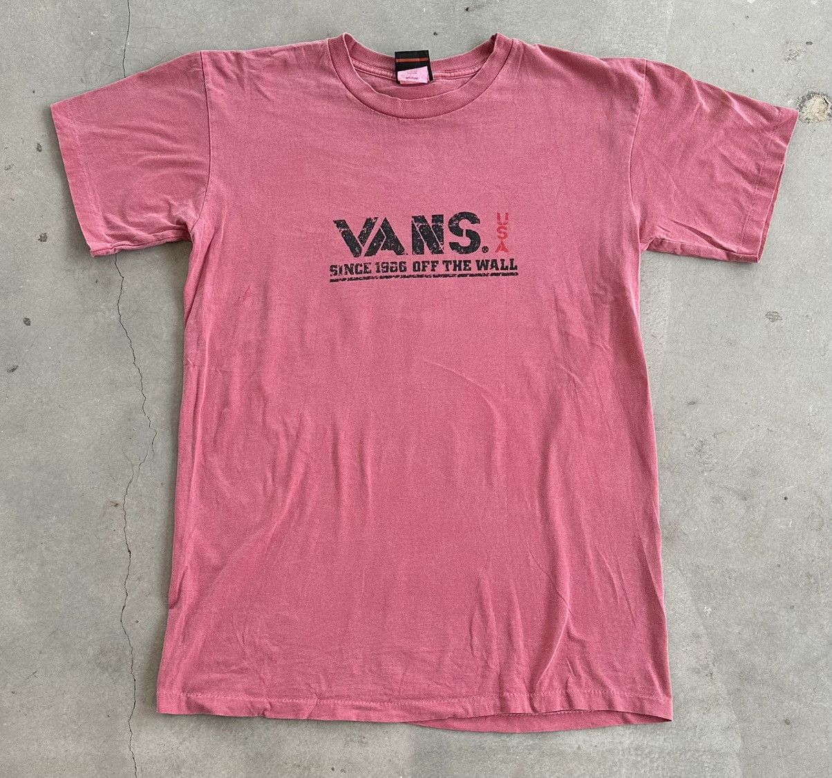 Vans VINTAGE VANS MADE IN USA SPELLOUT DYE BLEACH TEE Size US M / EU 48-50 / 2 - 1 Thumbnail