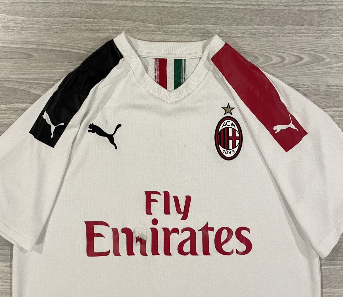 Puma Puma 2019/20 AC Milan Away Soccer Jersey Men’s Size Medium Size US M / EU 48-50 / 2 - 2 Thumbnail